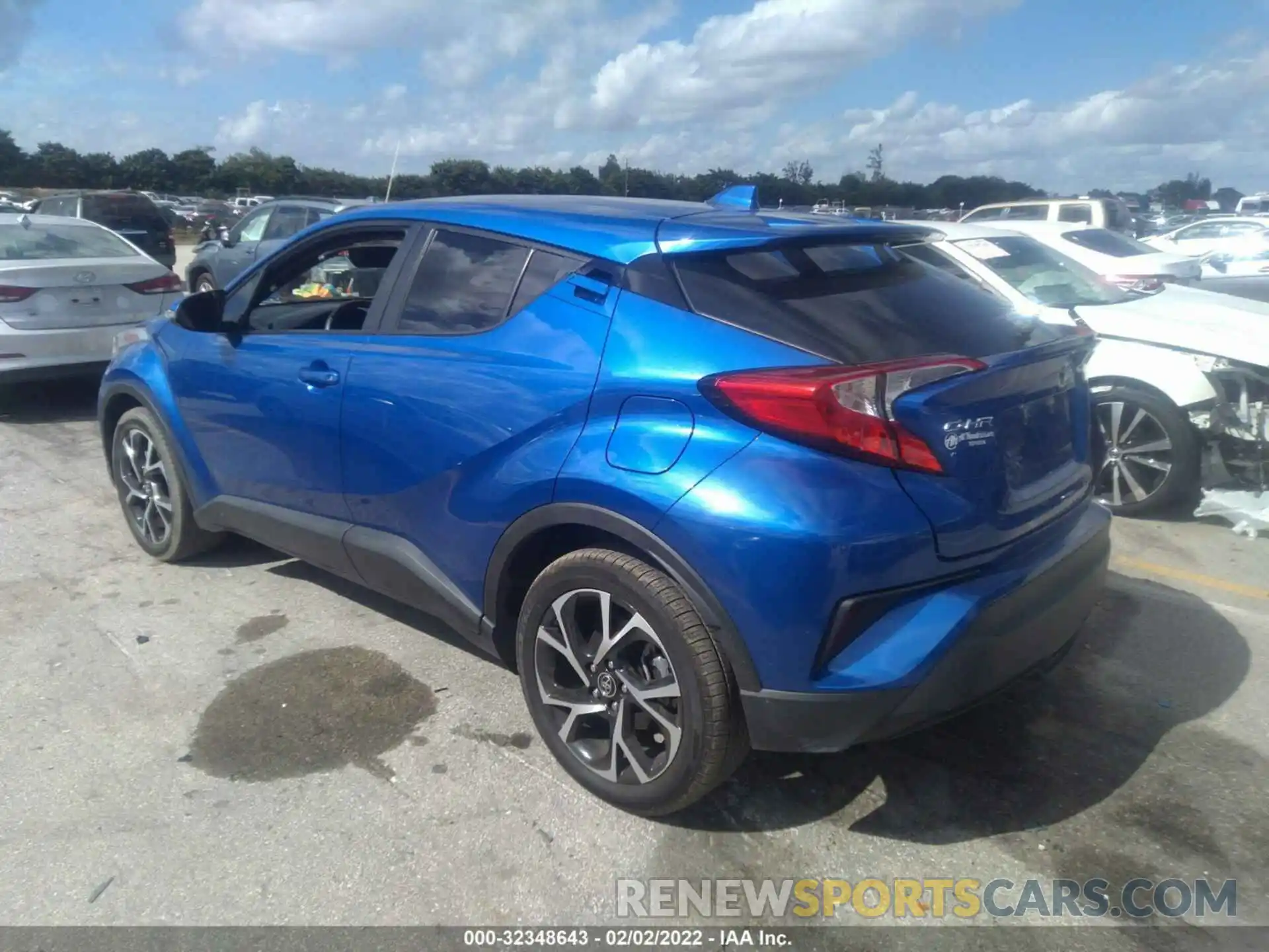 3 Photograph of a damaged car NMTKHMBX4KR077875 TOYOTA C-HR 2019