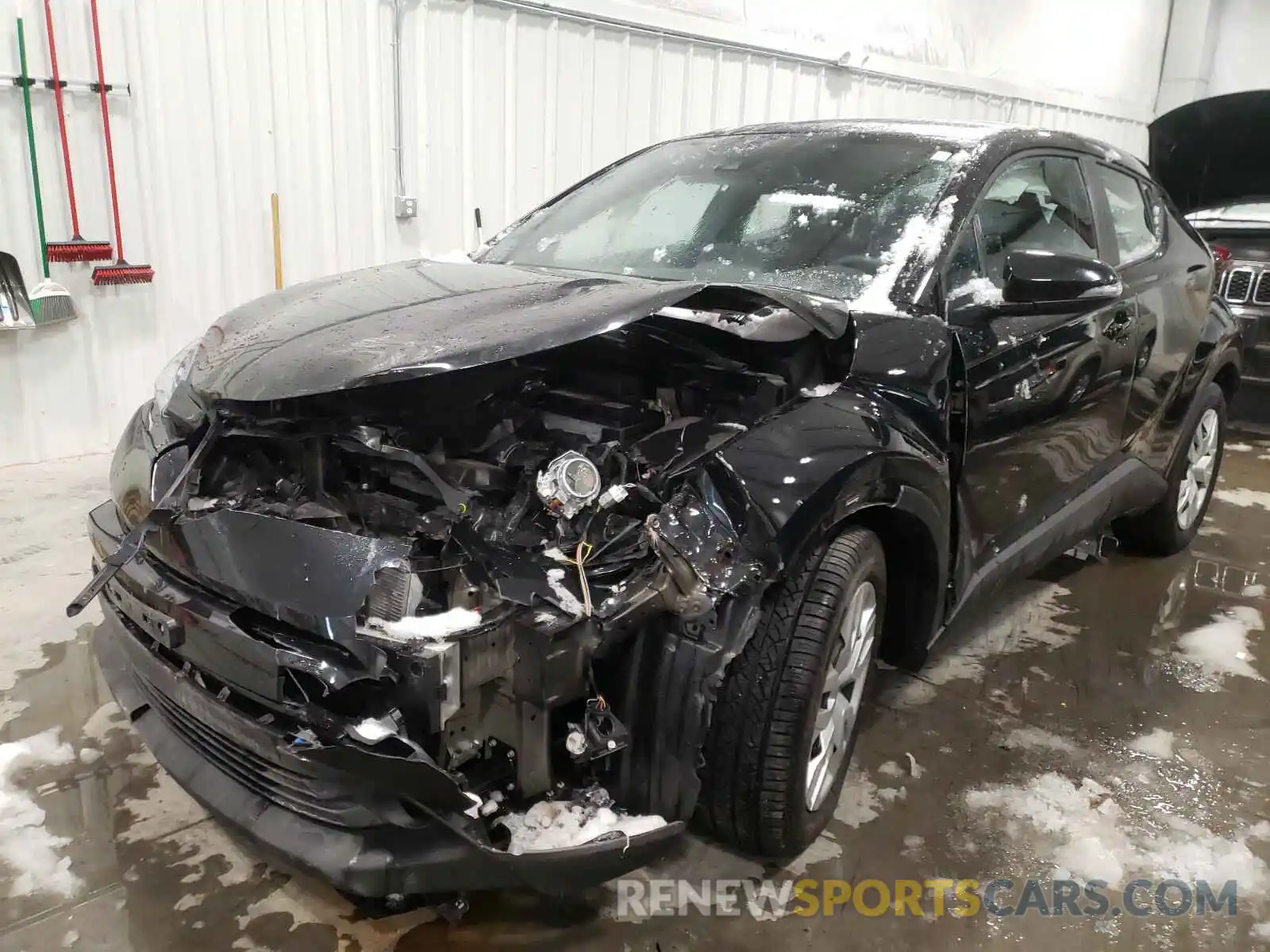 2 Photograph of a damaged car NMTKHMBX4KR081702 TOYOTA C-HR 2019