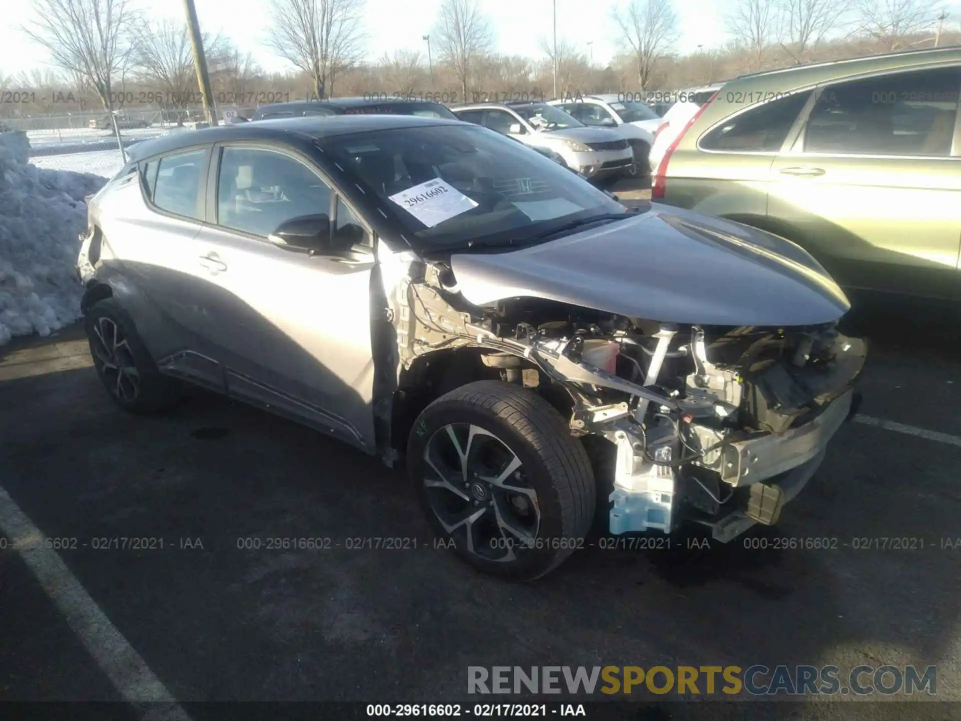 1 Photograph of a damaged car NMTKHMBX4KR082588 TOYOTA C-HR 2019