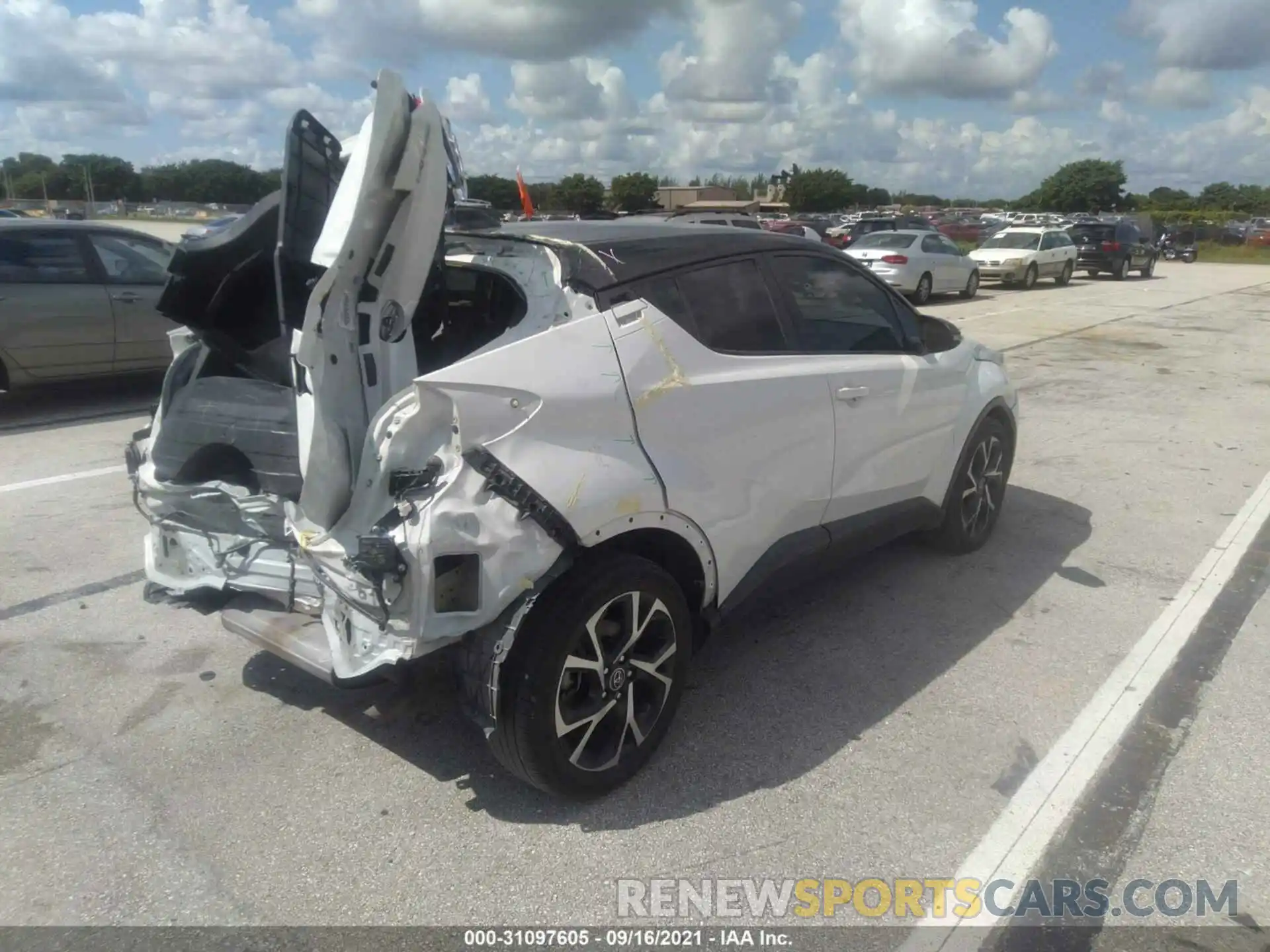 4 Photograph of a damaged car NMTKHMBX4KR083336 TOYOTA C-HR 2019