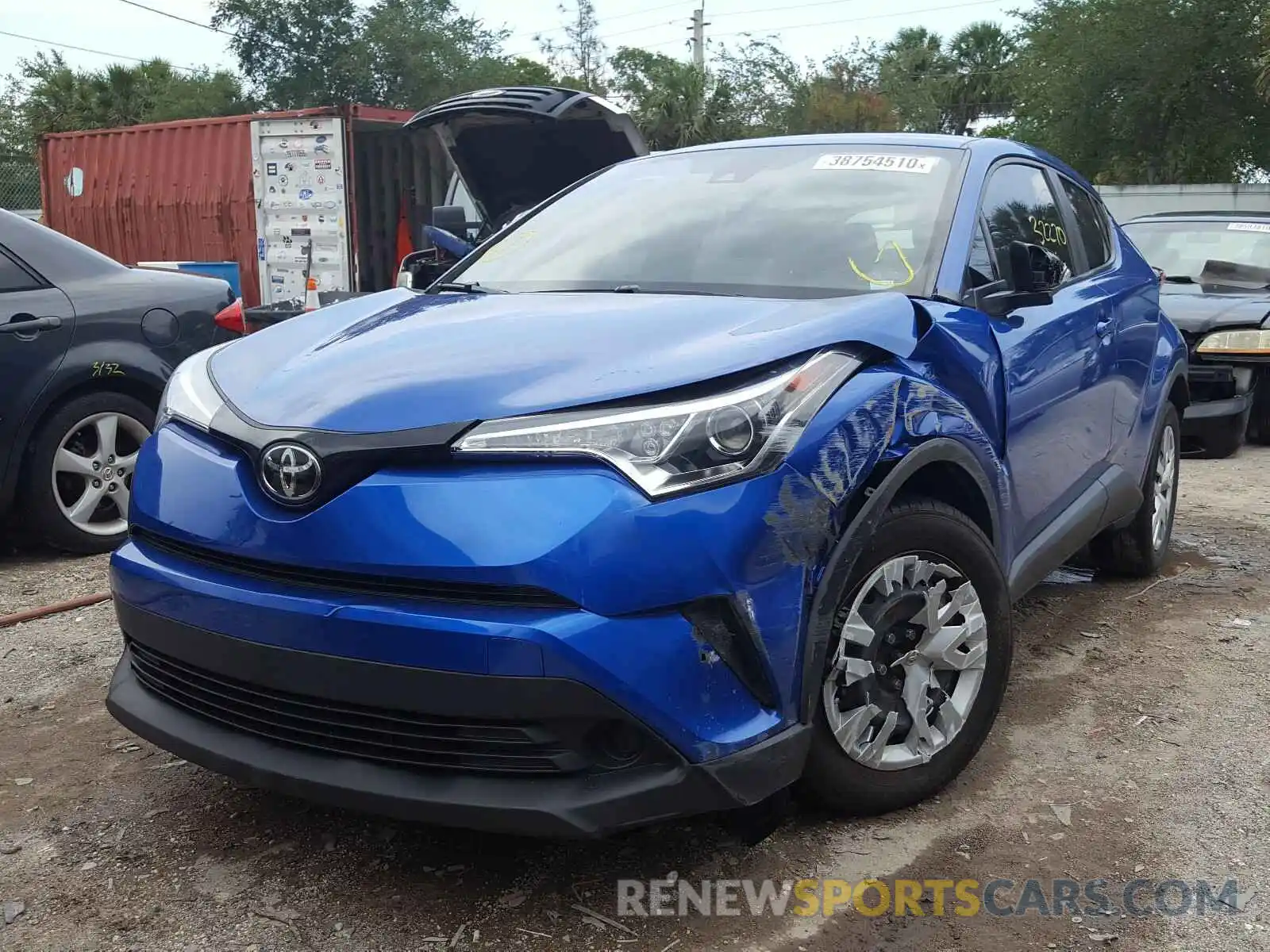 2 Фотография поврежденного автомобиля NMTKHMBX4KR084714 TOYOTA C-HR 2019