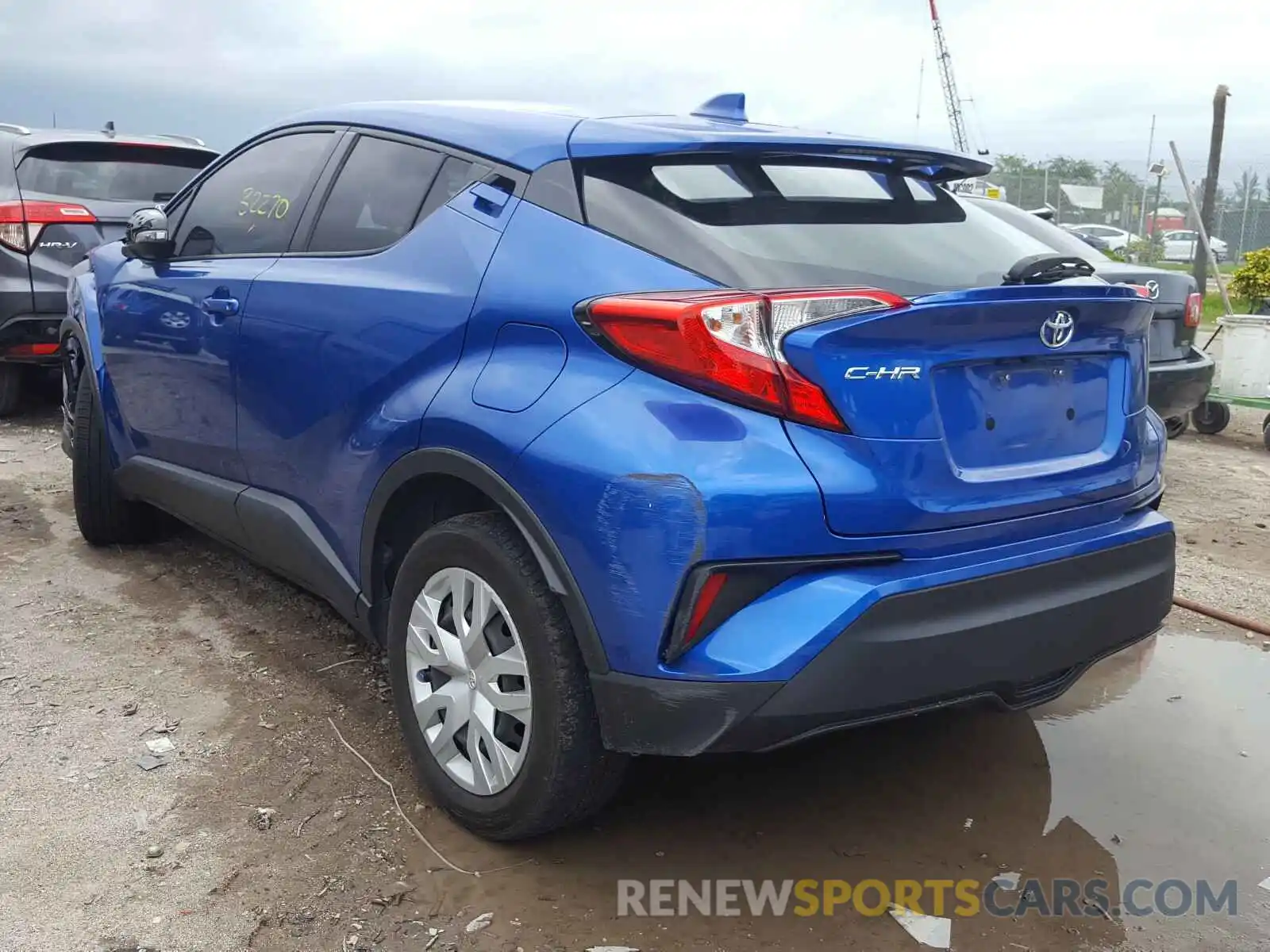 3 Photograph of a damaged car NMTKHMBX4KR084714 TOYOTA C-HR 2019