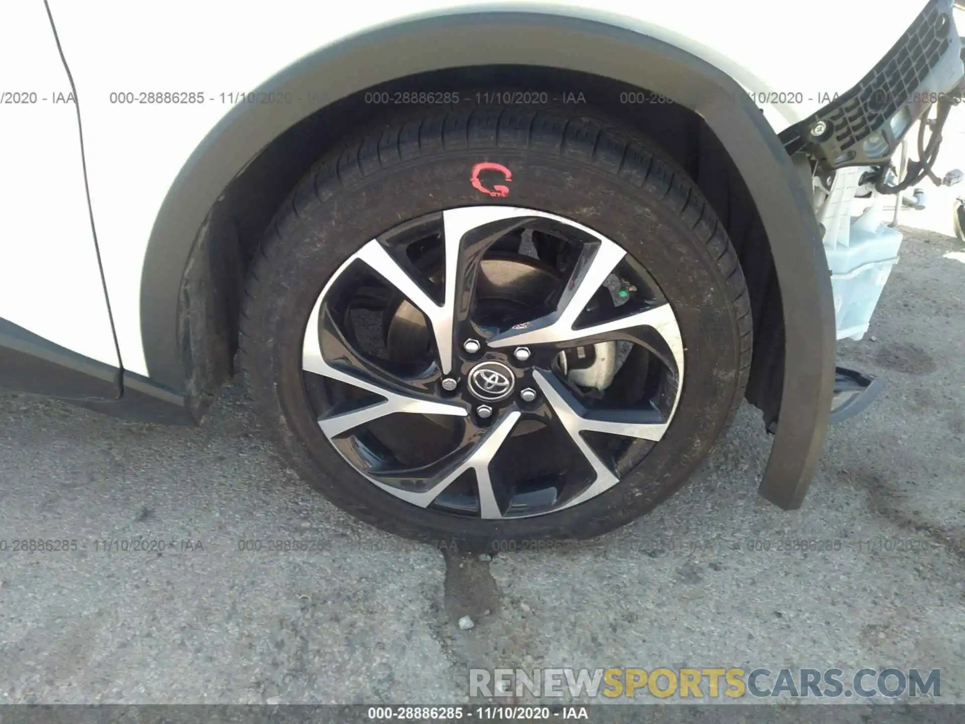 15 Photograph of a damaged car NMTKHMBX4KR086141 TOYOTA C-HR 2019