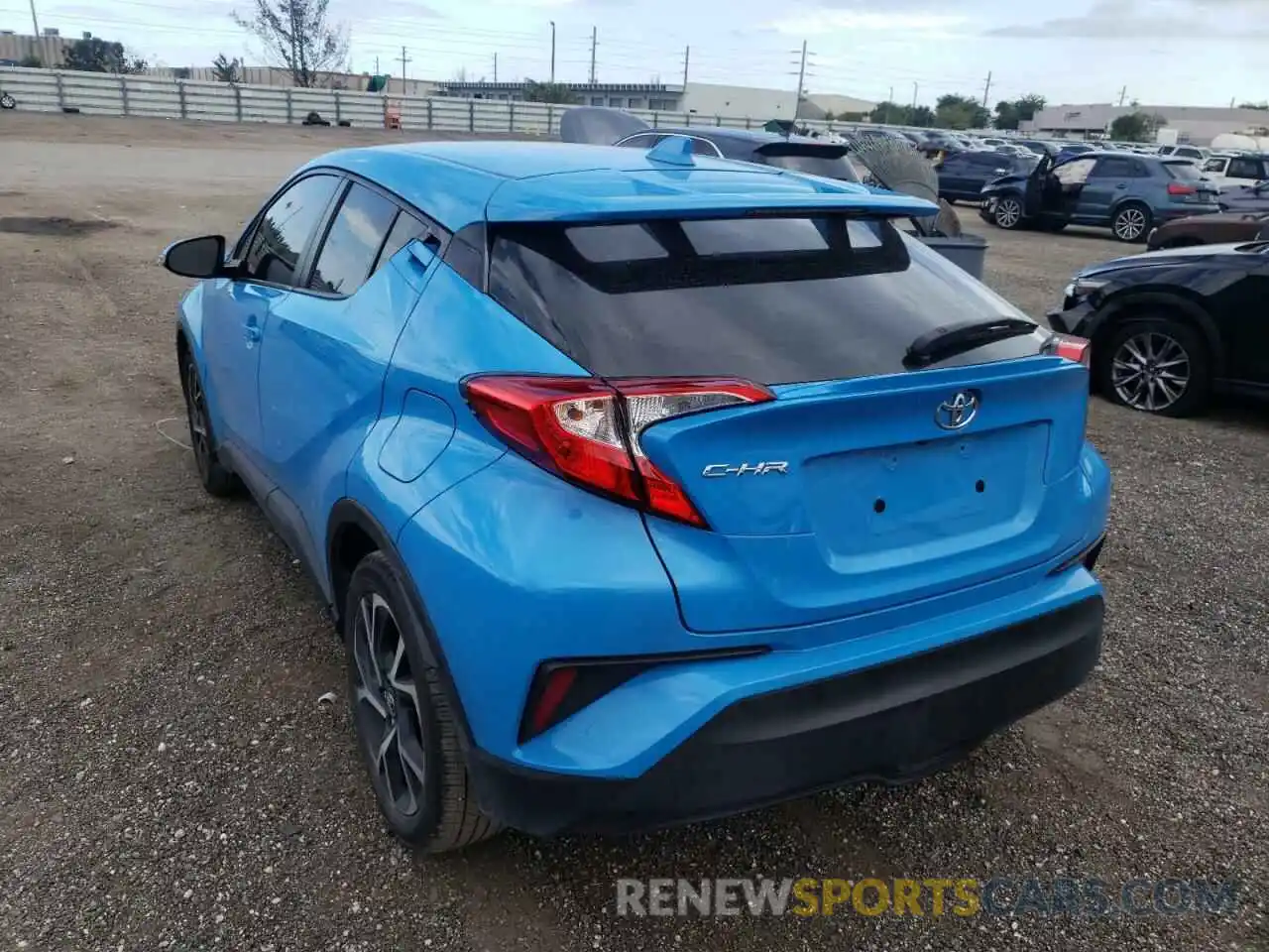 3 Photograph of a damaged car NMTKHMBX4KR086463 TOYOTA C-HR 2019