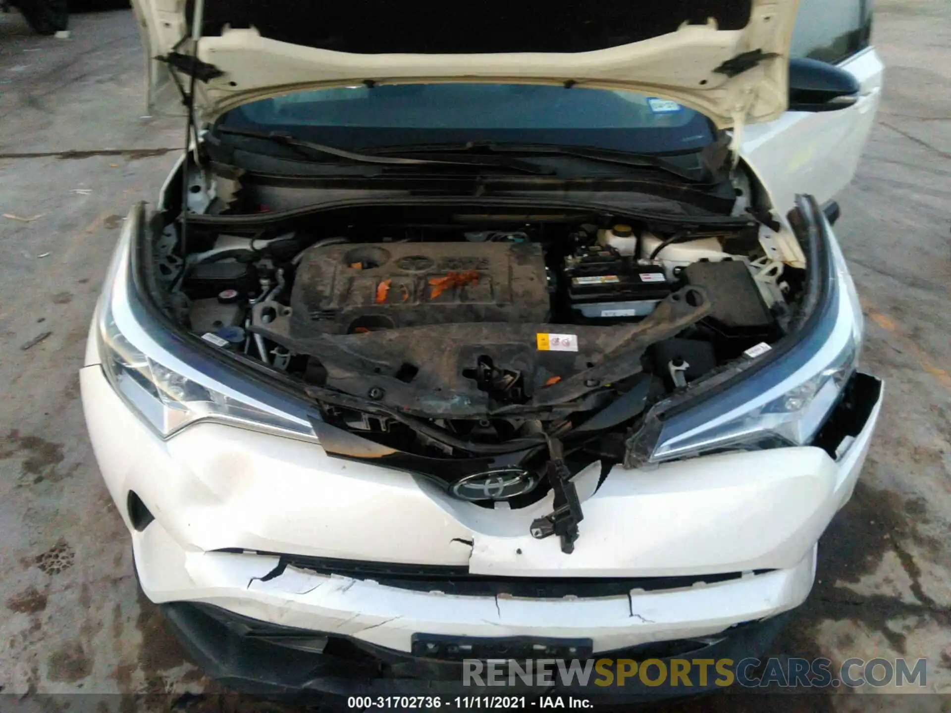 10 Photograph of a damaged car NMTKHMBX4KR086849 TOYOTA C-HR 2019