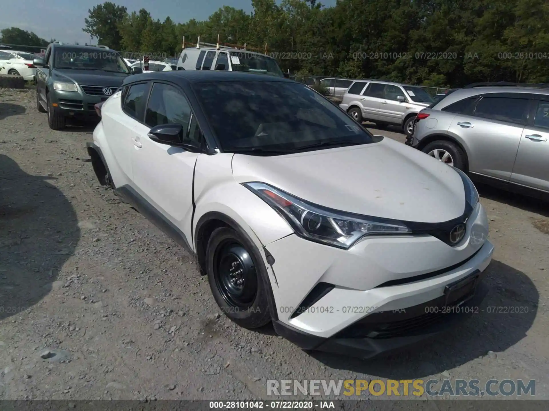 1 Фотография поврежденного автомобиля NMTKHMBX4KR090433 TOYOTA C-HR 2019