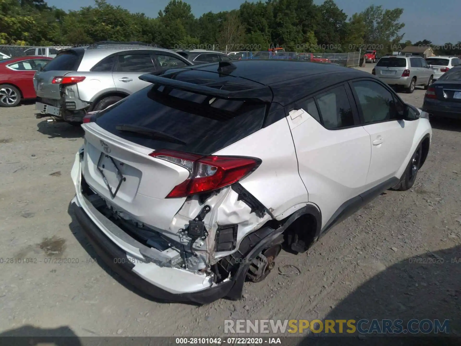 4 Photograph of a damaged car NMTKHMBX4KR090433 TOYOTA C-HR 2019