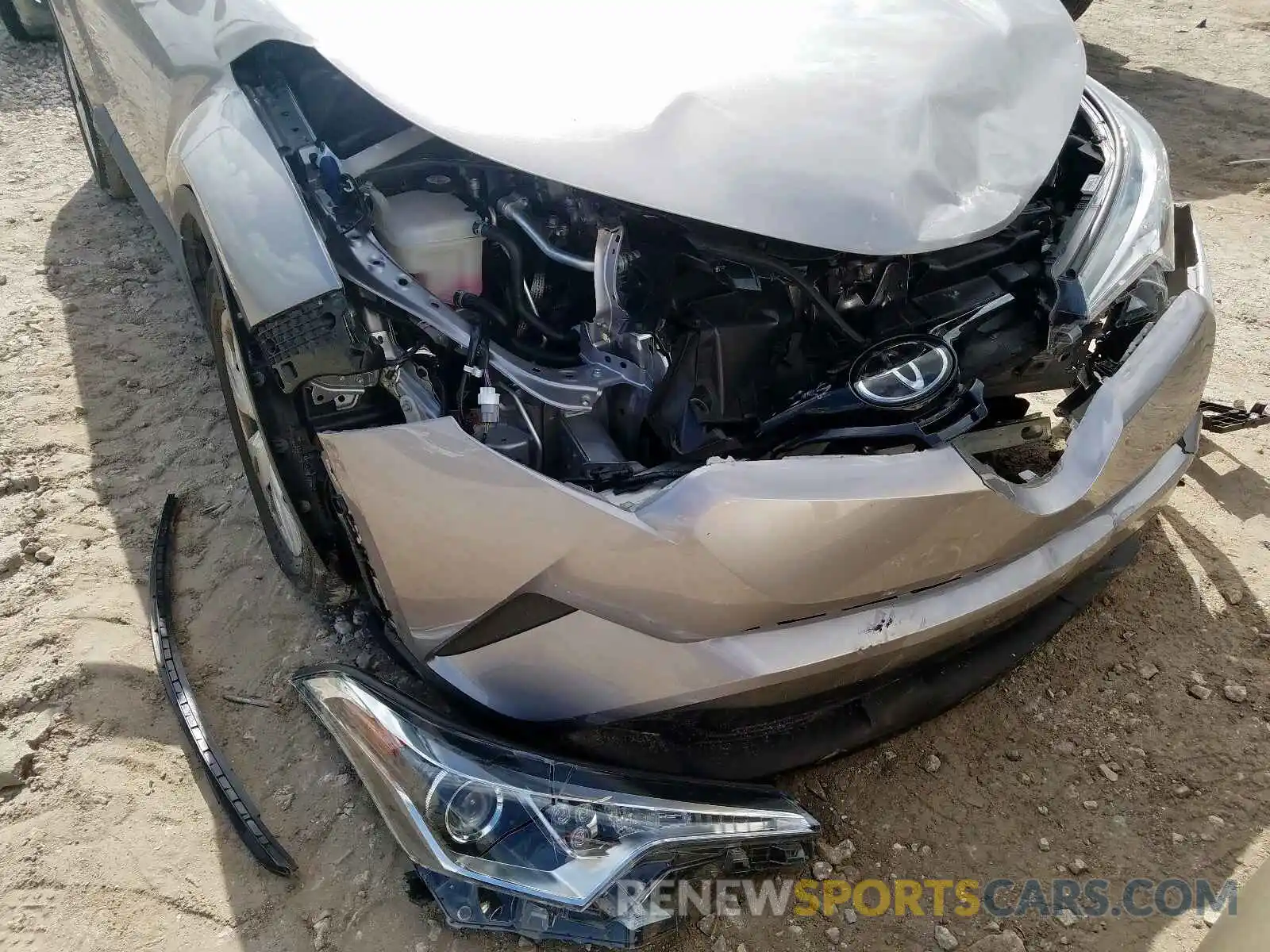 9 Photograph of a damaged car NMTKHMBX4KR091176 TOYOTA C-HR 2019