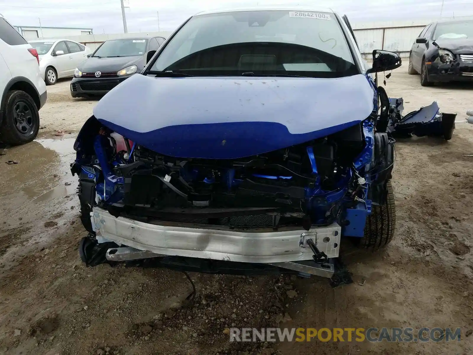 9 Photograph of a damaged car NMTKHMBX4KR091999 TOYOTA C-HR 2019