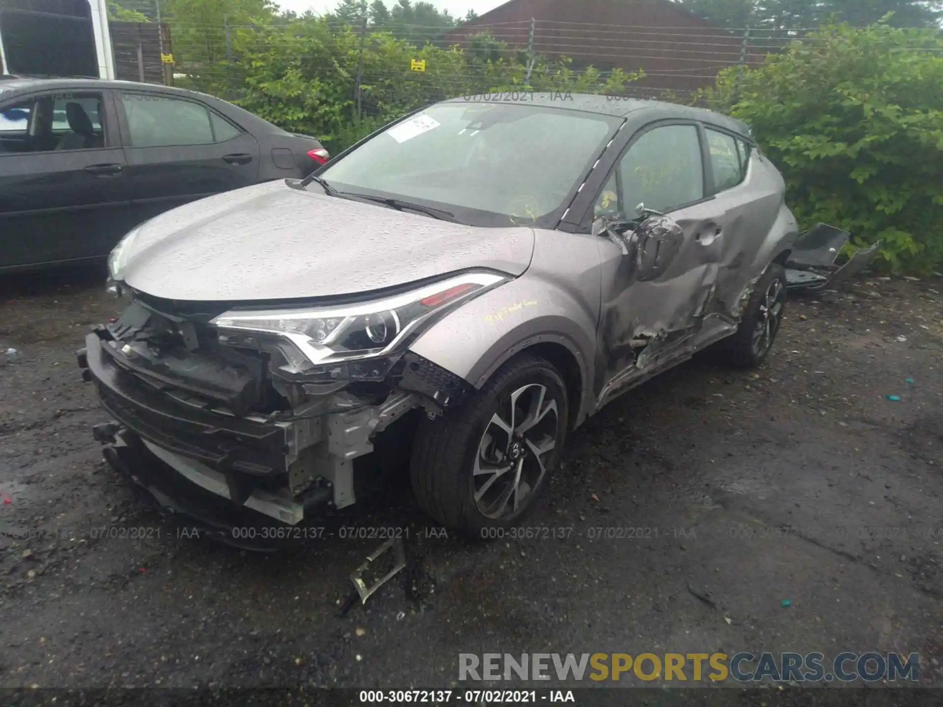 2 Photograph of a damaged car NMTKHMBX4KR092666 TOYOTA C-HR 2019