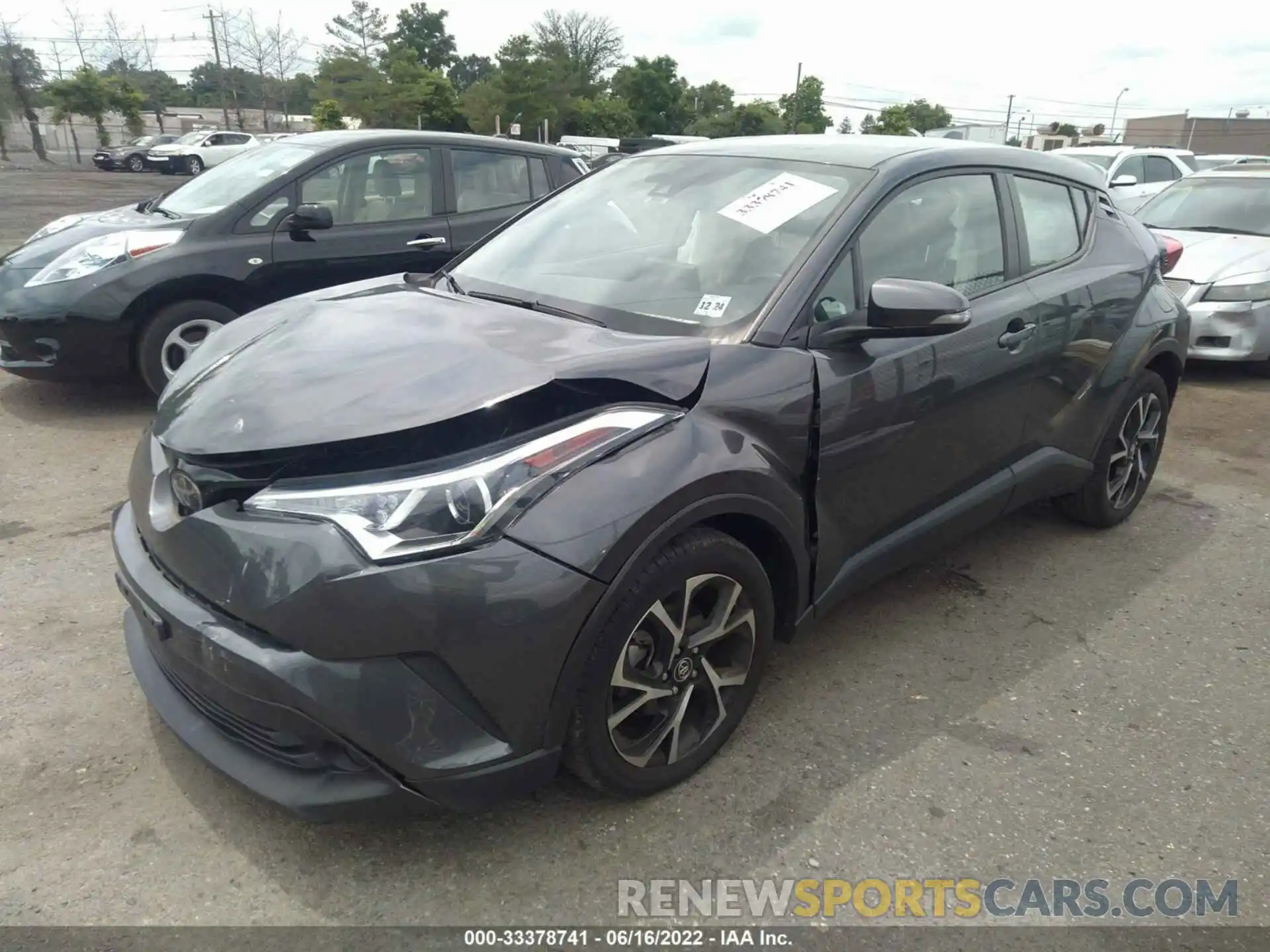 2 Photograph of a damaged car NMTKHMBX4KR100622 TOYOTA C-HR 2019