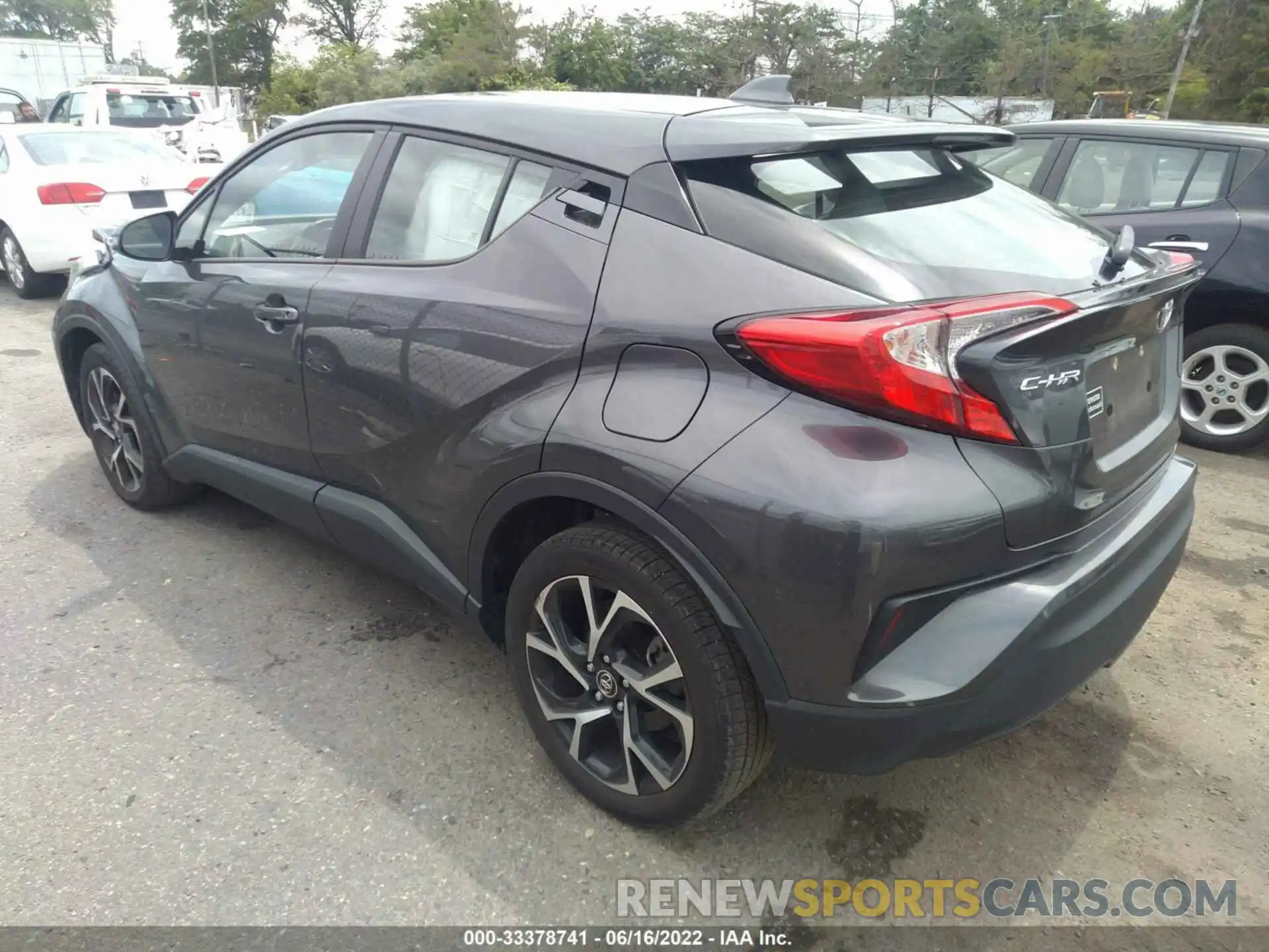 3 Photograph of a damaged car NMTKHMBX4KR100622 TOYOTA C-HR 2019