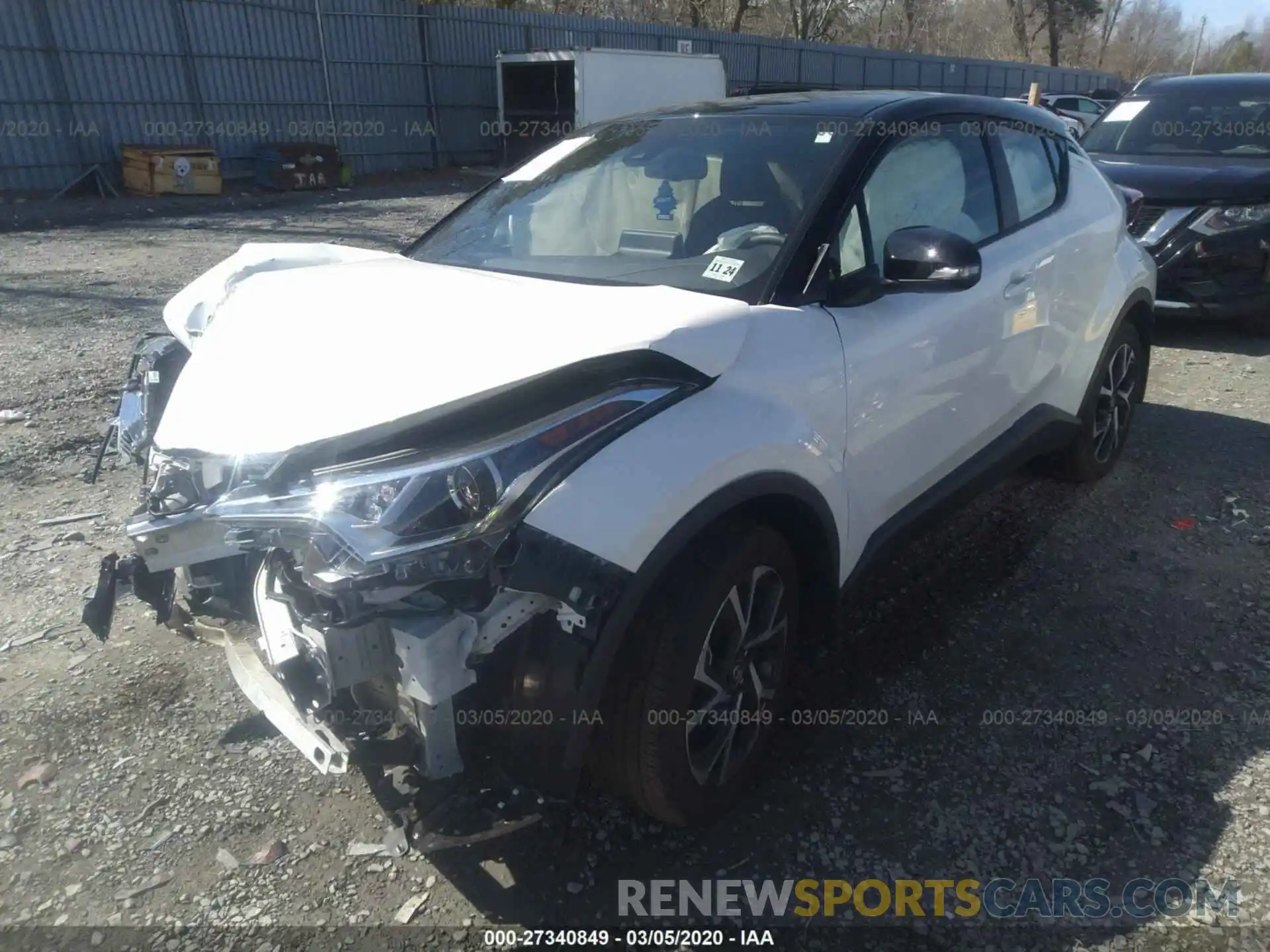 2 Фотография поврежденного автомобиля NMTKHMBX4KR101205 TOYOTA C-HR 2019