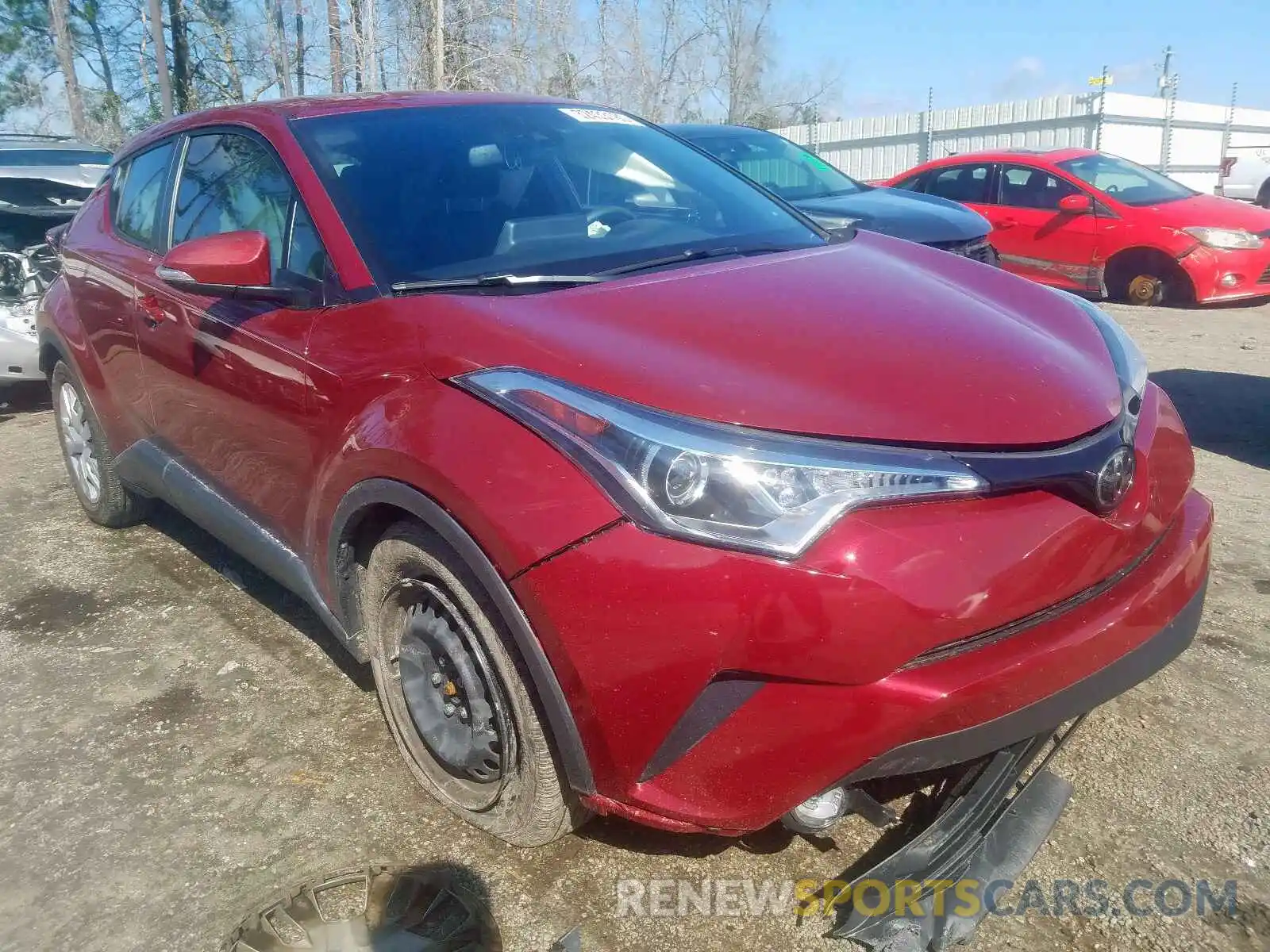 1 Фотография поврежденного автомобиля NMTKHMBX5KR070384 TOYOTA C-HR 2019