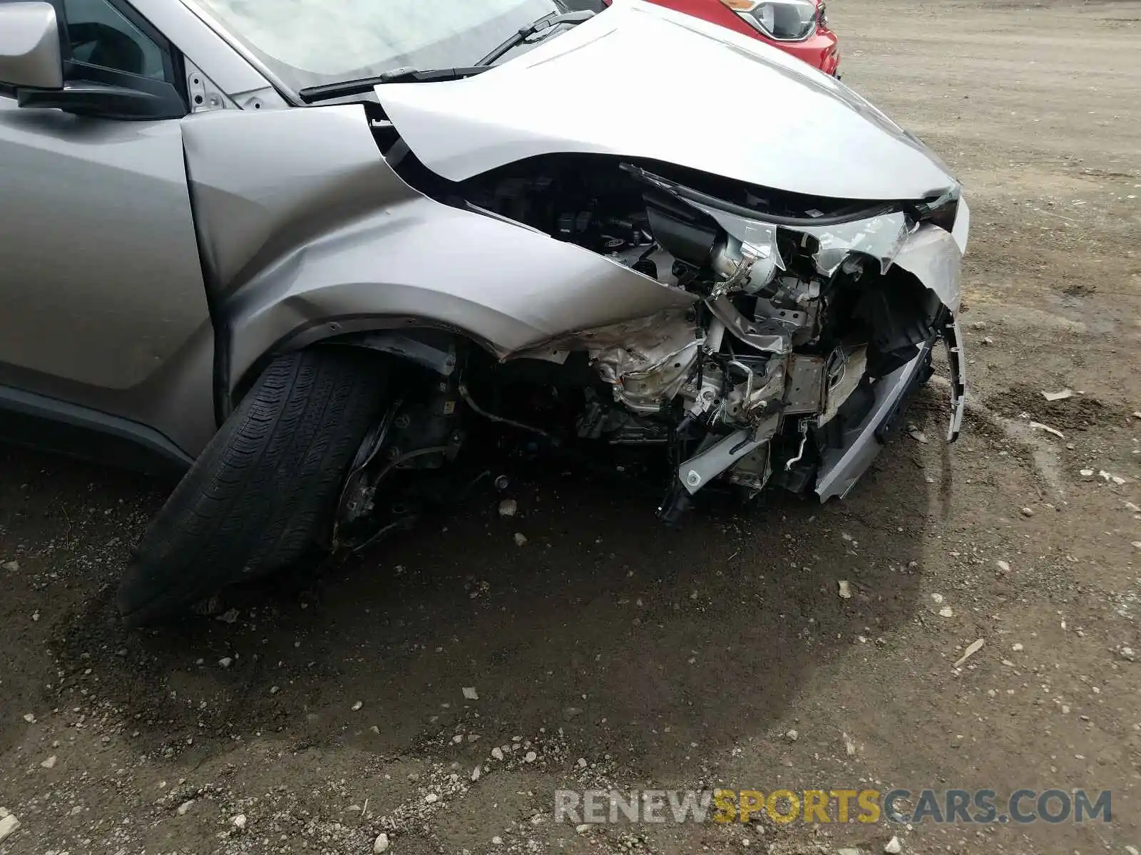 9 Фотография поврежденного автомобиля NMTKHMBX5KR073740 TOYOTA C-HR 2019