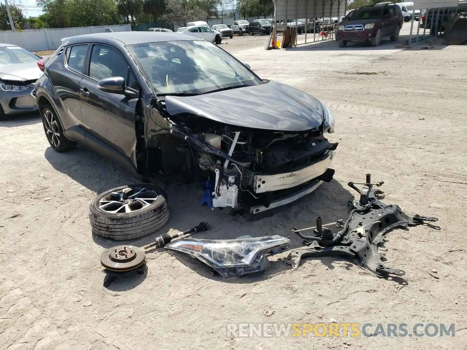 1 Photograph of a damaged car NMTKHMBX5KR076878 TOYOTA C-HR 2019