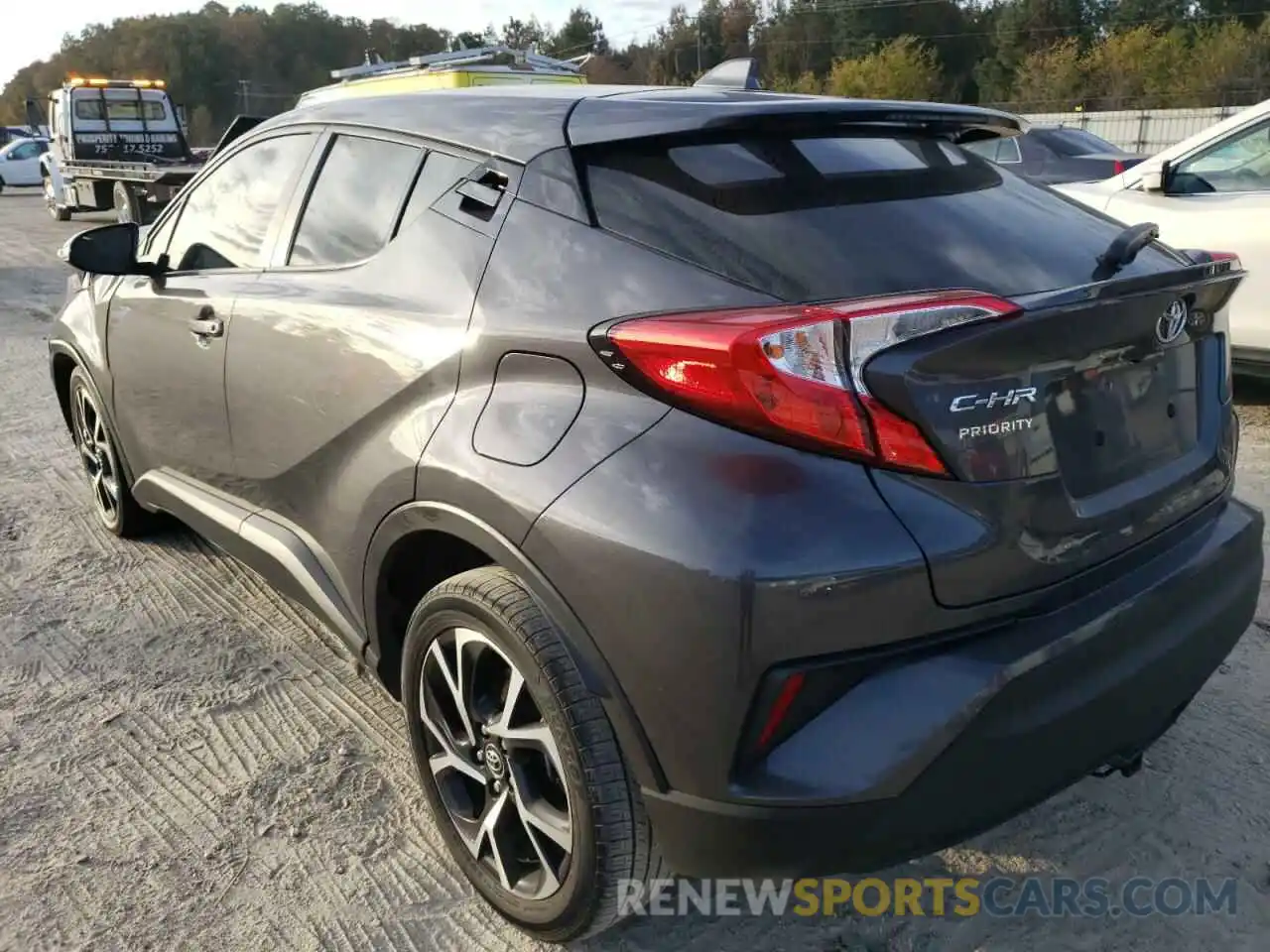 3 Photograph of a damaged car NMTKHMBX5KR077531 TOYOTA C-HR 2019