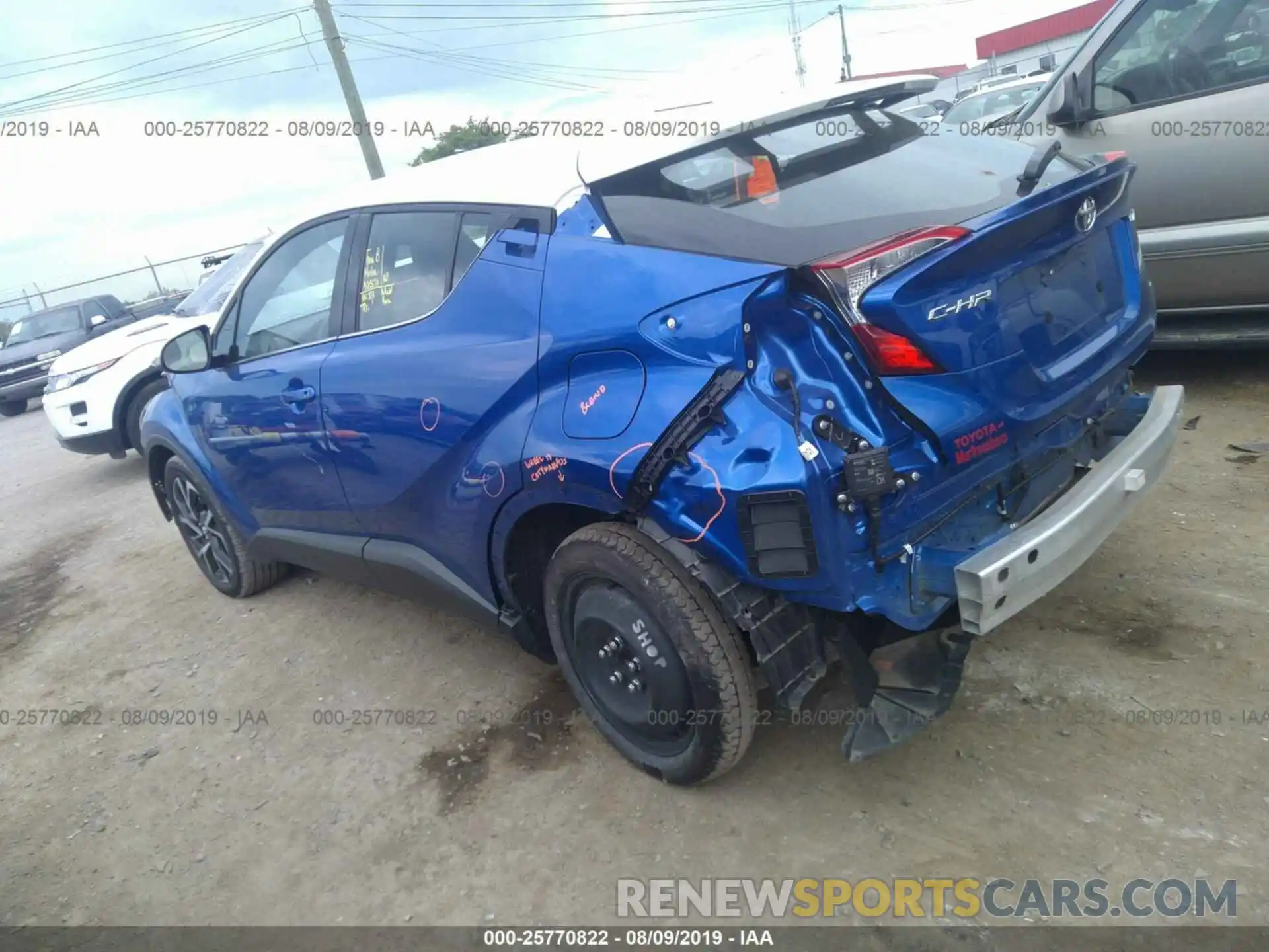 3 Photograph of a damaged car NMTKHMBX5KR079392 TOYOTA C-HR 2019