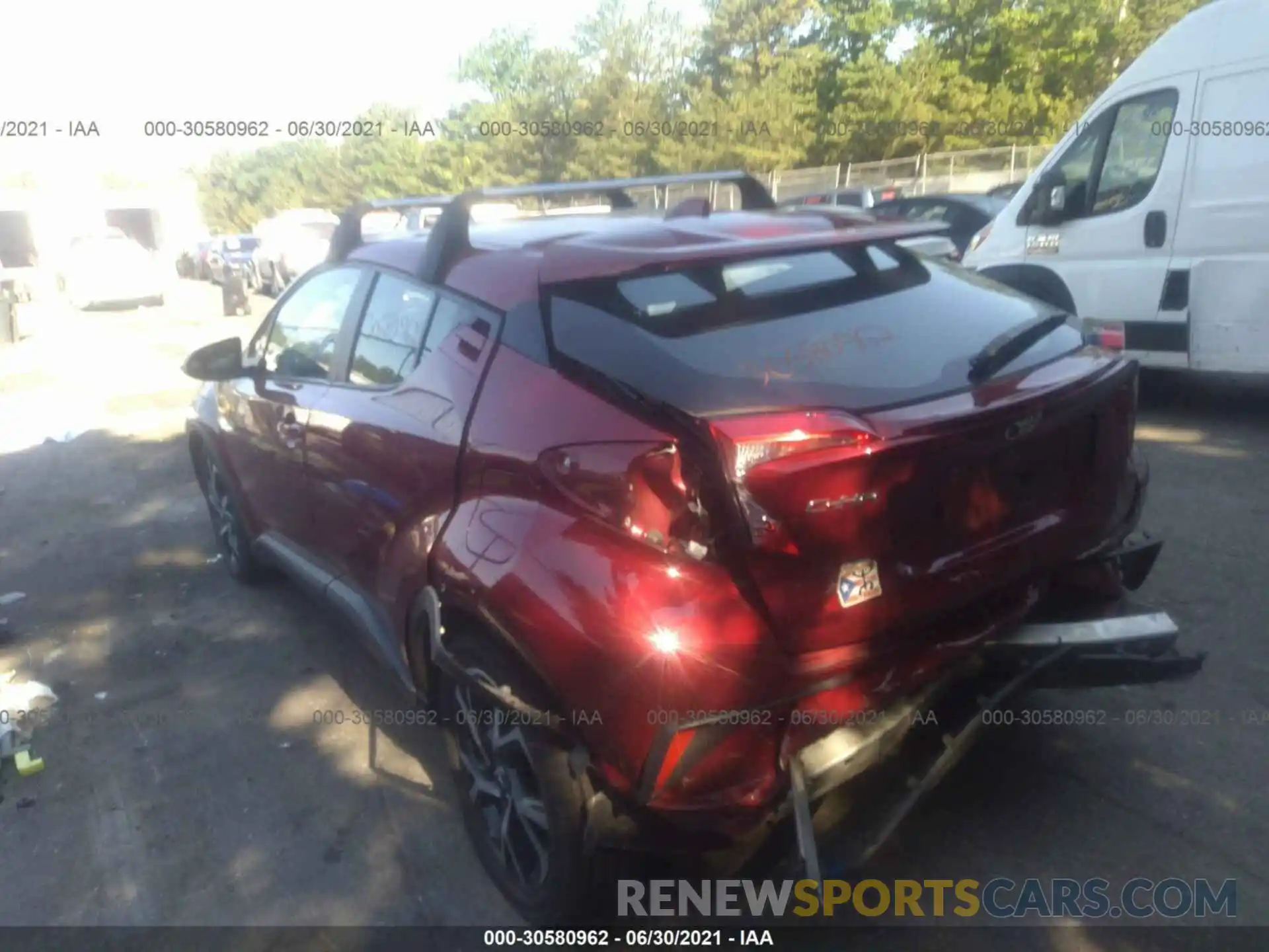 3 Photograph of a damaged car NMTKHMBX5KR081482 TOYOTA C-HR 2019