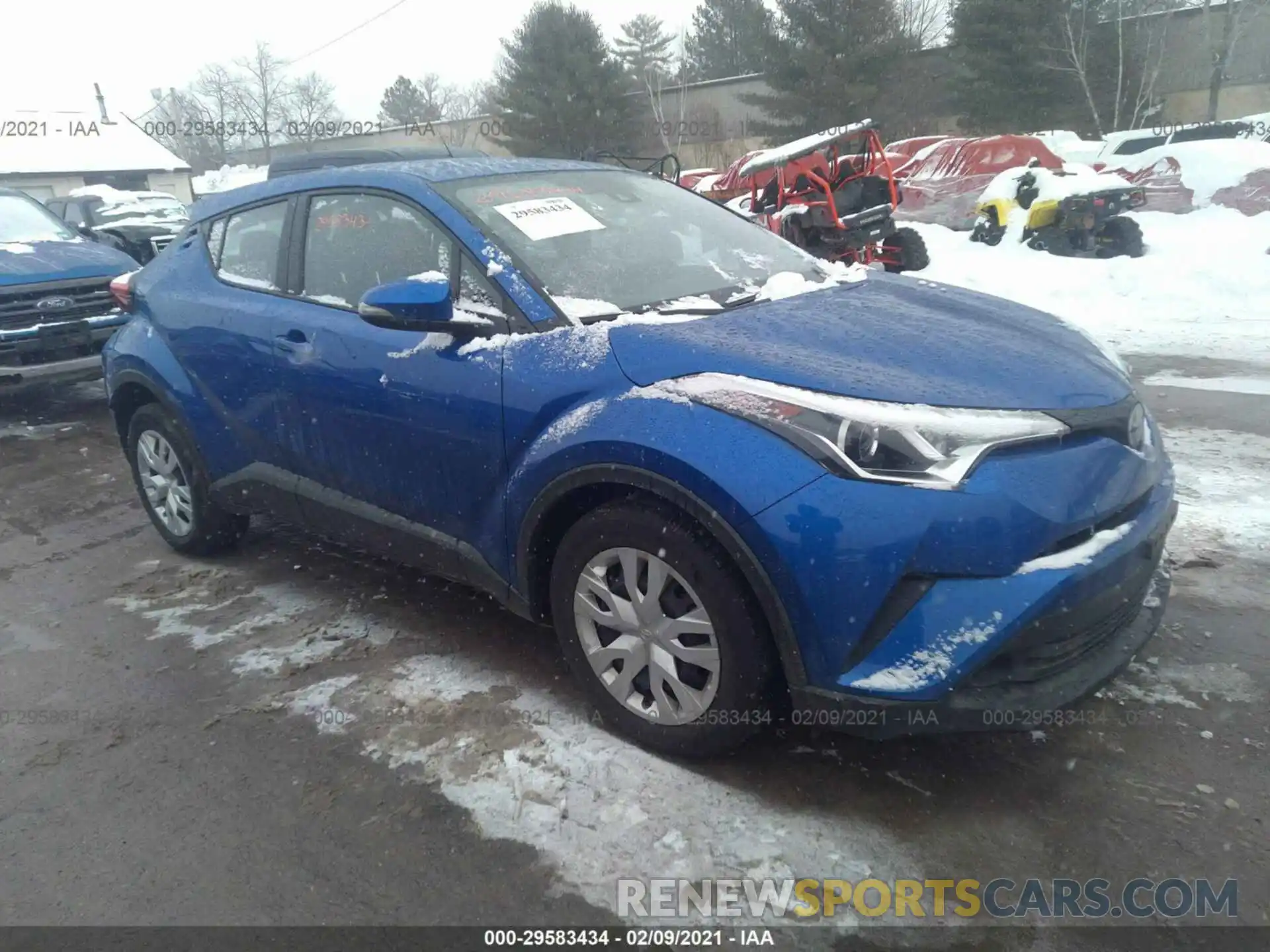 1 Photograph of a damaged car NMTKHMBX5KR082695 TOYOTA C-HR 2019