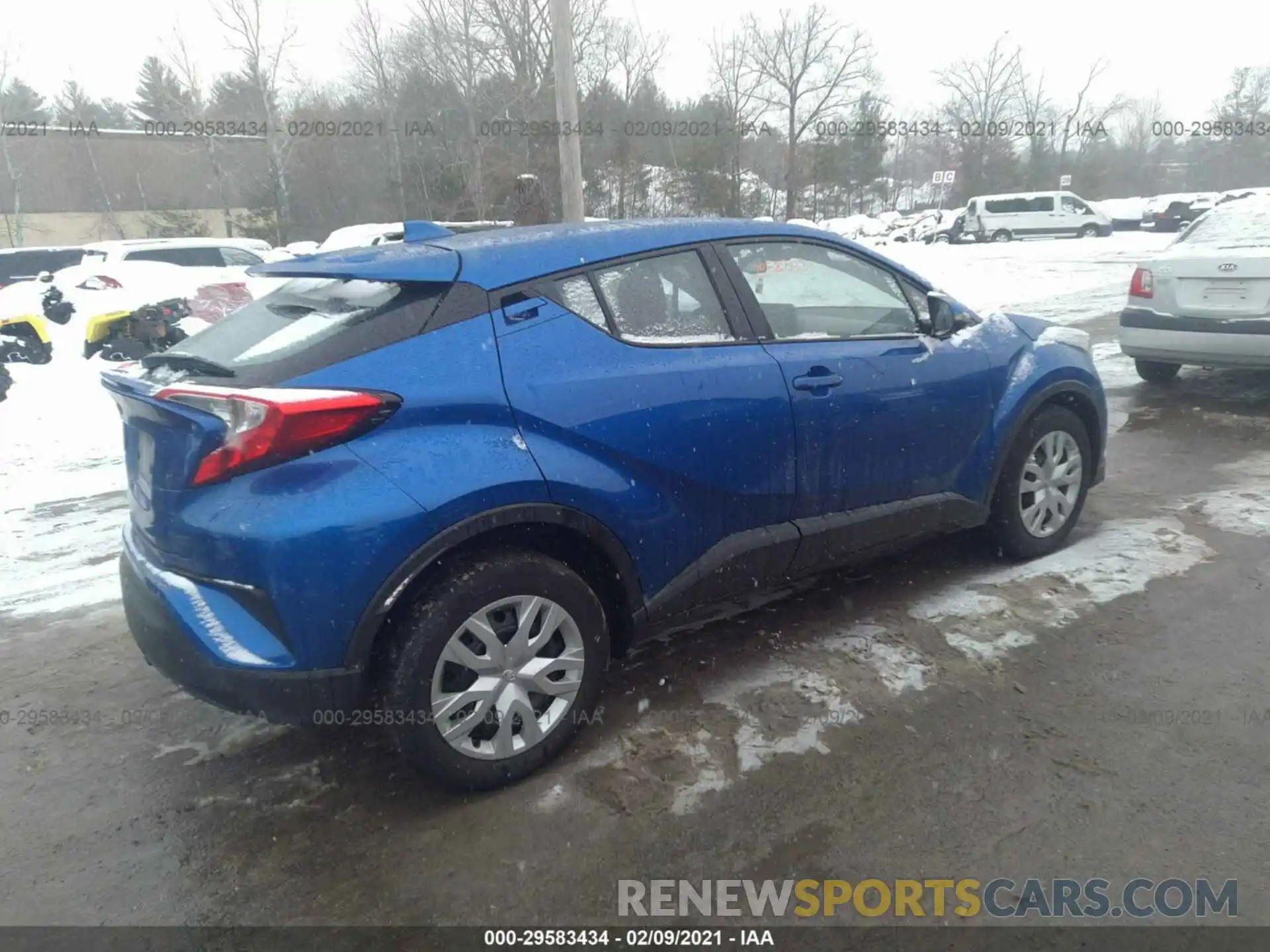 4 Photograph of a damaged car NMTKHMBX5KR082695 TOYOTA C-HR 2019