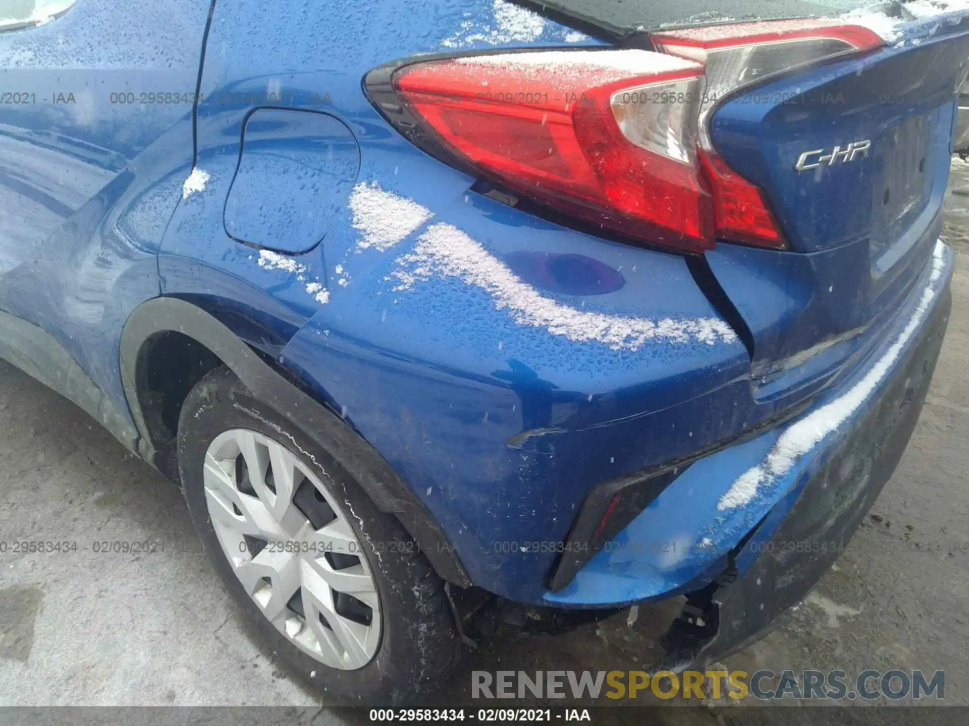 6 Photograph of a damaged car NMTKHMBX5KR082695 TOYOTA C-HR 2019