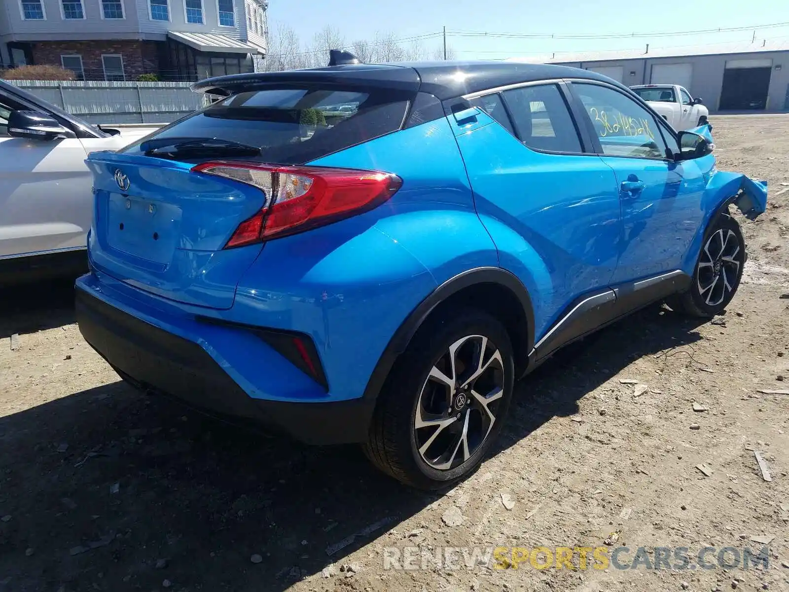 4 Фотография поврежденного автомобиля NMTKHMBX5KR085533 TOYOTA C-HR 2019