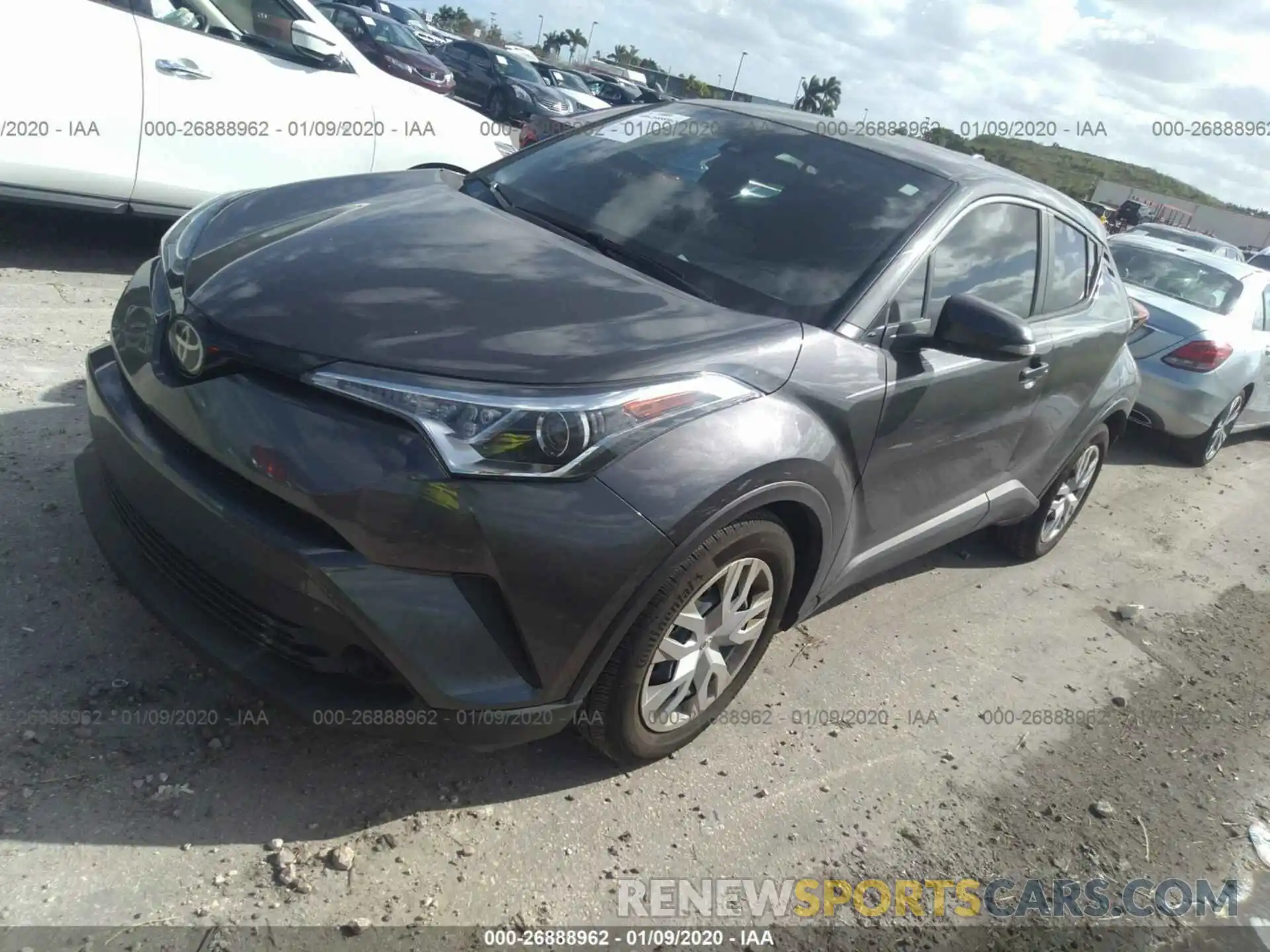 2 Фотография поврежденного автомобиля NMTKHMBX5KR090151 TOYOTA C-HR 2019