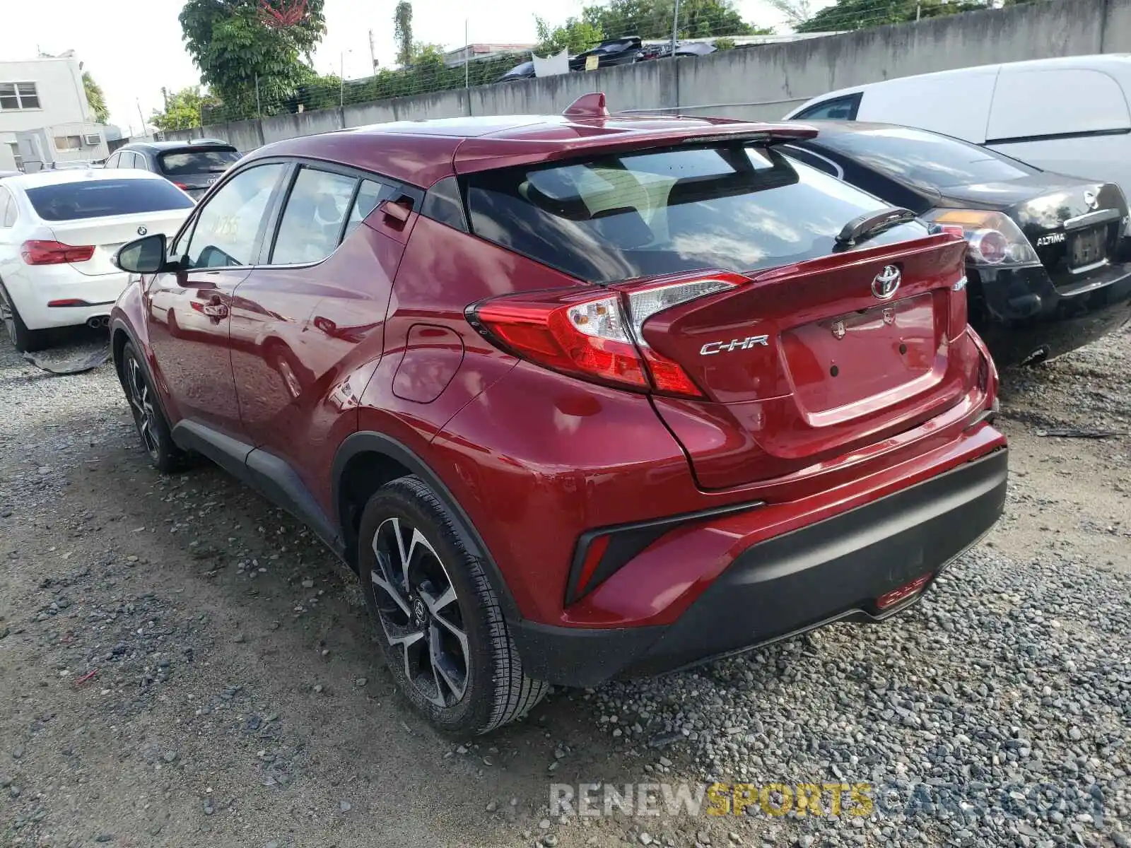 3 Photograph of a damaged car NMTKHMBX5KR090215 TOYOTA C-HR 2019