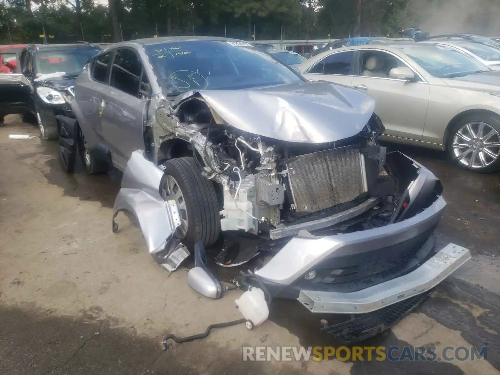 1 Photograph of a damaged car NMTKHMBX5KR092403 TOYOTA C-HR 2019