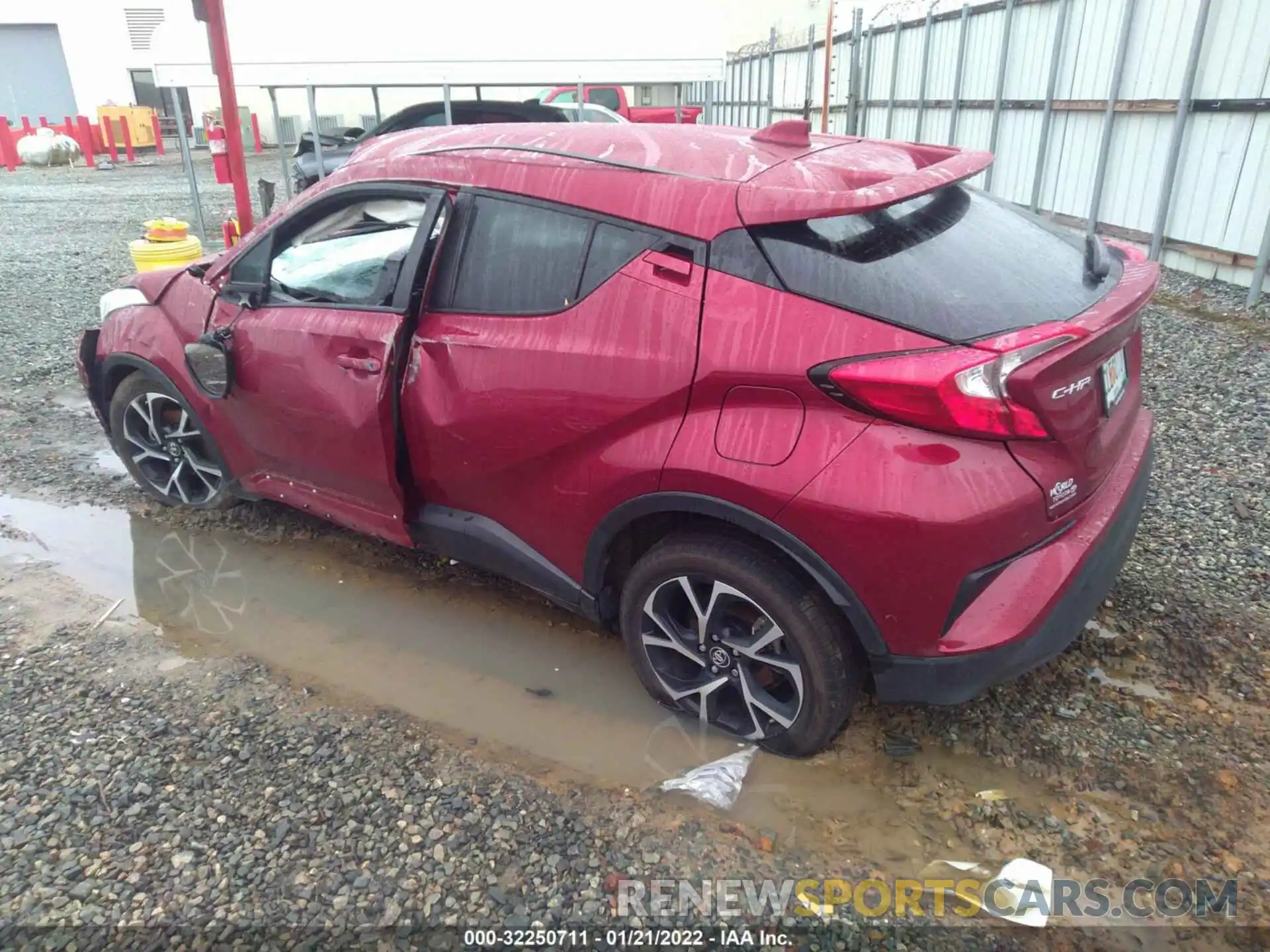 3 Фотография поврежденного автомобиля NMTKHMBX5KR092420 TOYOTA C-HR 2019