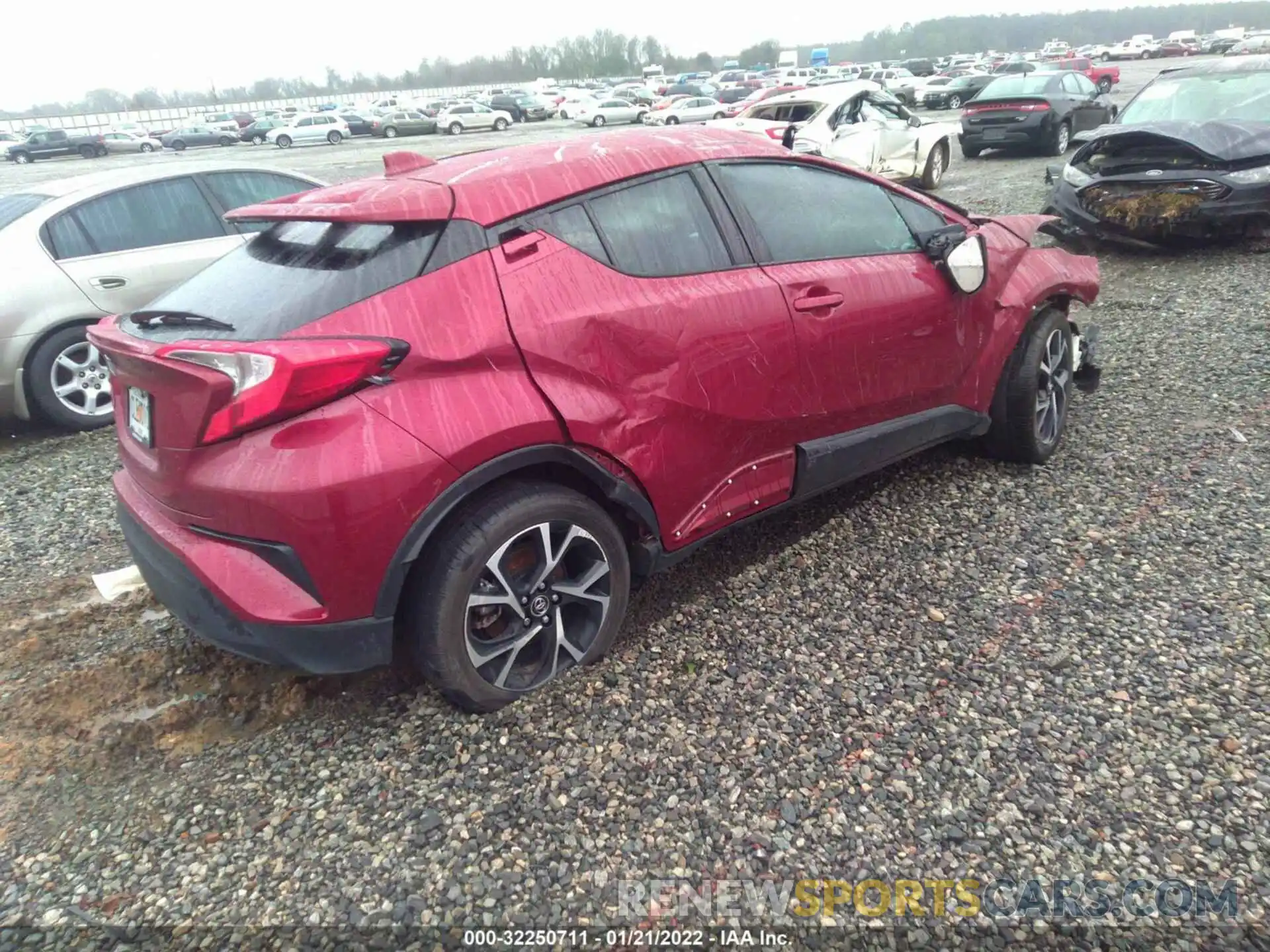 4 Фотография поврежденного автомобиля NMTKHMBX5KR092420 TOYOTA C-HR 2019