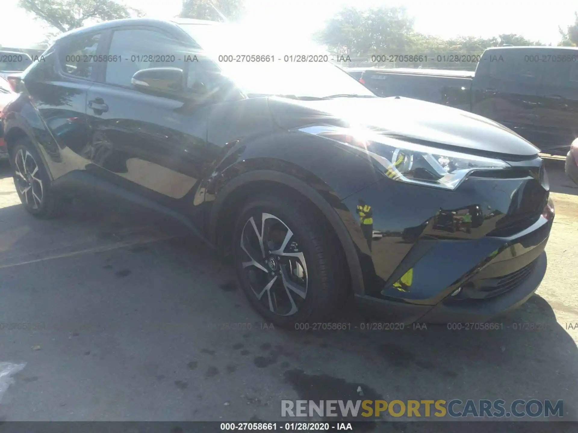 1 Photograph of a damaged car NMTKHMBX5KR094331 TOYOTA C-HR 2019