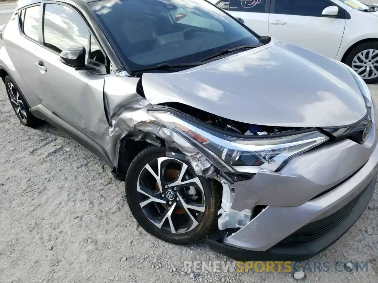 9 Photograph of a damaged car NMTKHMBX5KR097486 TOYOTA C-HR 2019