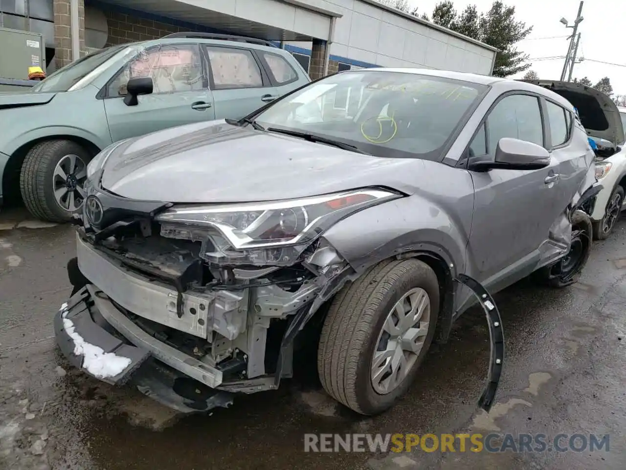 2 Photograph of a damaged car NMTKHMBX5KR099609 TOYOTA C-HR 2019