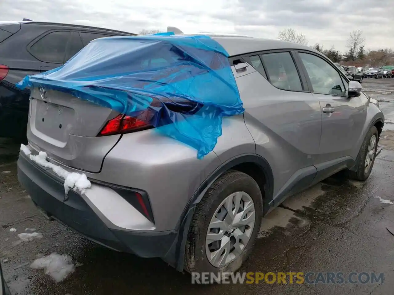 4 Photograph of a damaged car NMTKHMBX5KR099609 TOYOTA C-HR 2019