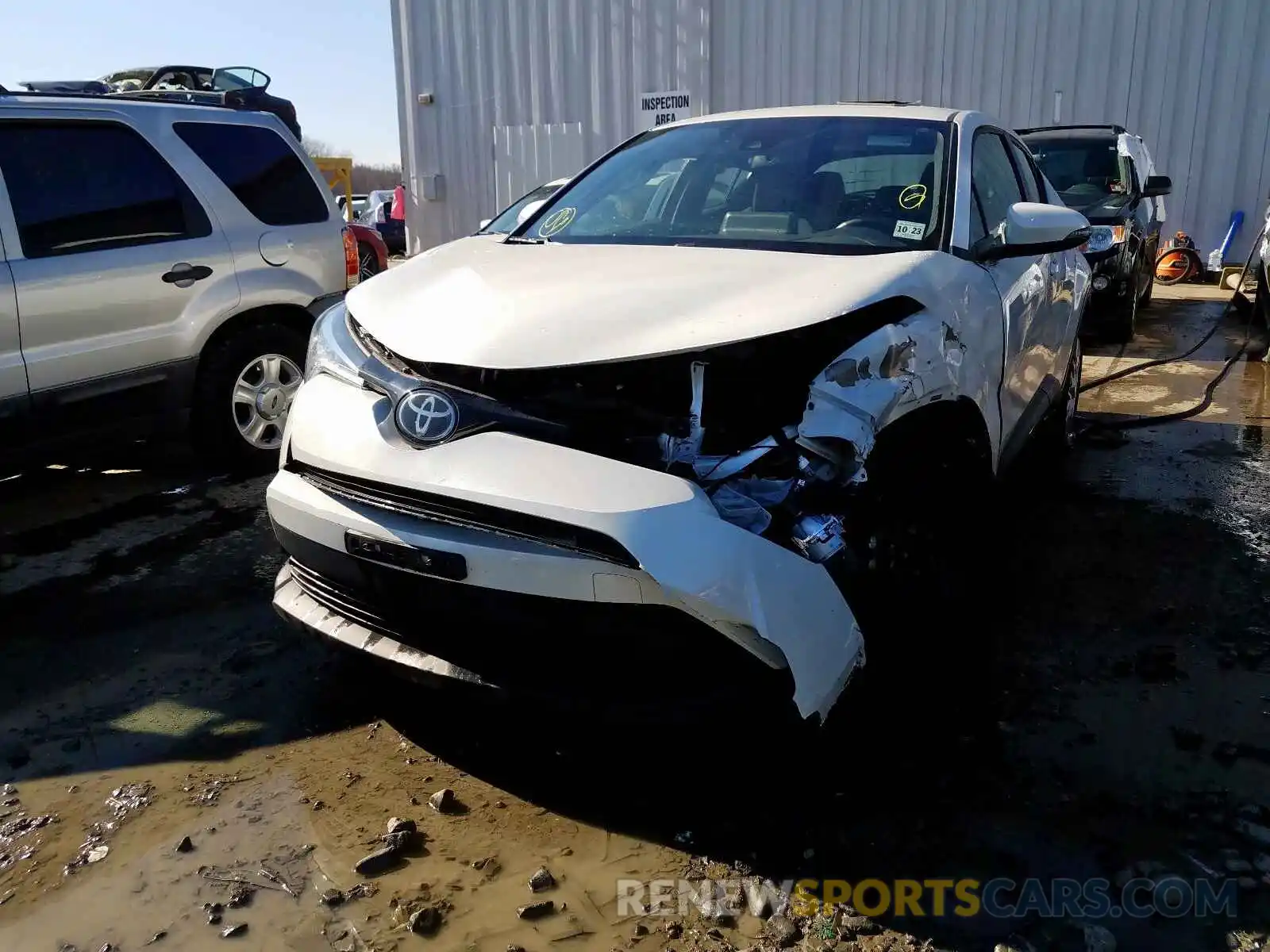 2 Photograph of a damaged car NMTKHMBX6KR069227 TOYOTA C-HR 2019