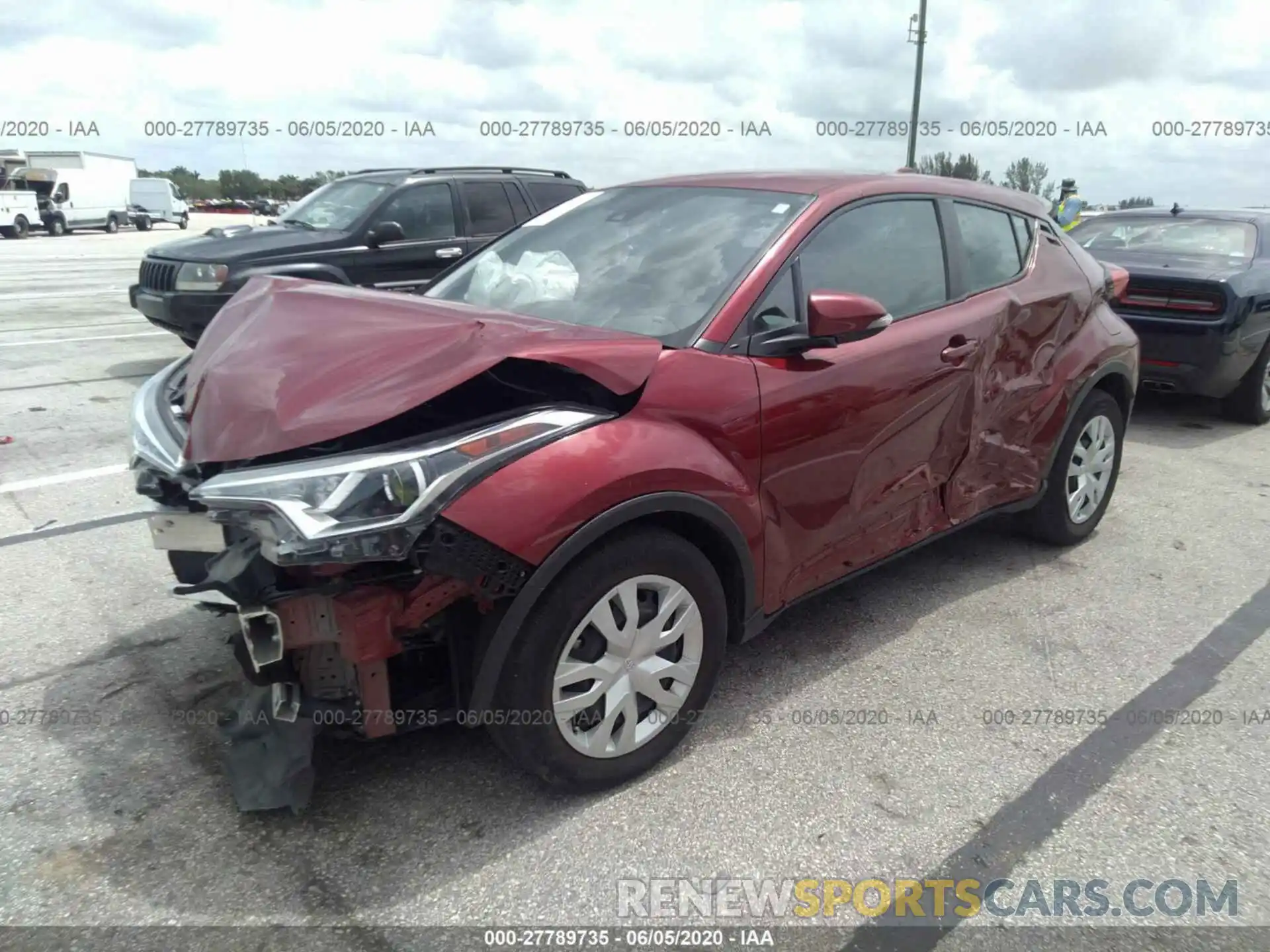 2 Фотография поврежденного автомобиля NMTKHMBX6KR069566 TOYOTA C-HR 2019