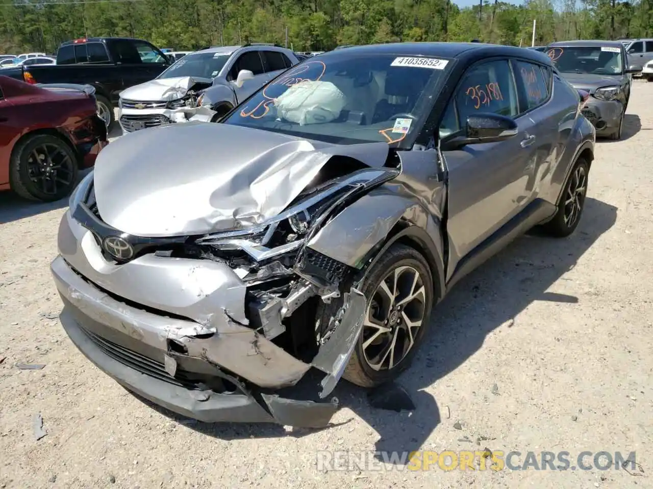 2 Photograph of a damaged car NMTKHMBX6KR074279 TOYOTA C-HR 2019