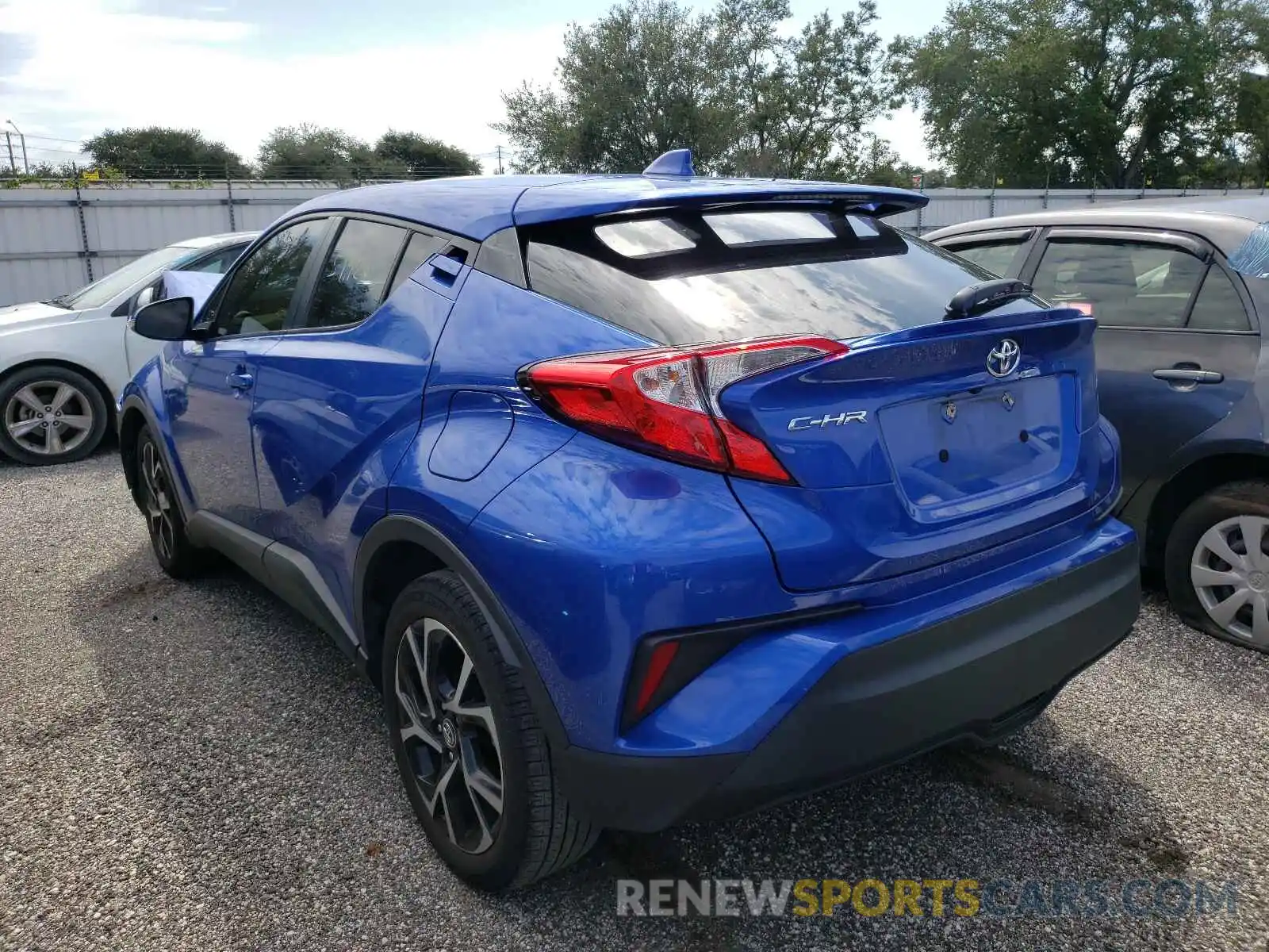 3 Photograph of a damaged car NMTKHMBX6KR075724 TOYOTA C-HR 2019