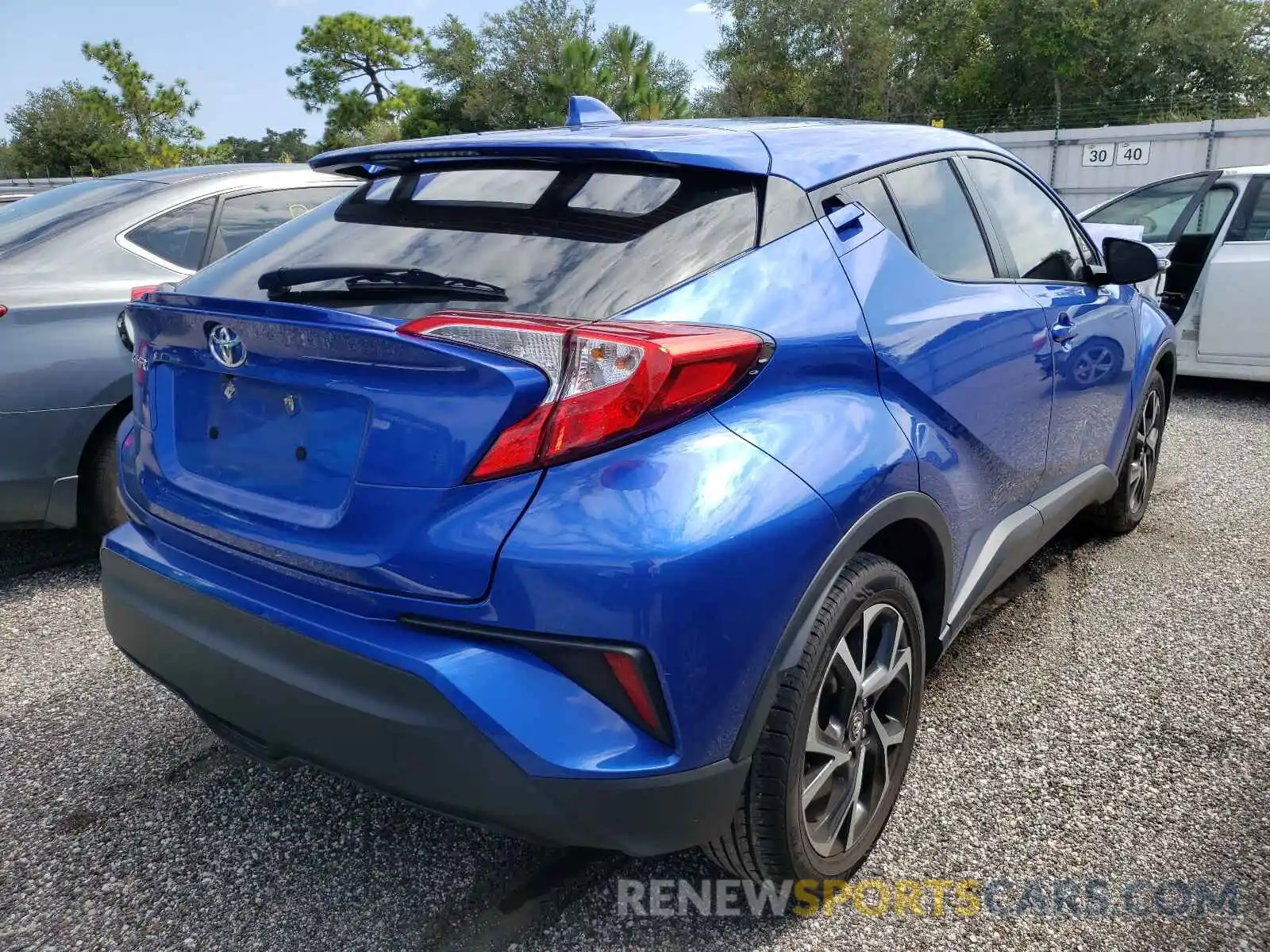 4 Photograph of a damaged car NMTKHMBX6KR075724 TOYOTA C-HR 2019