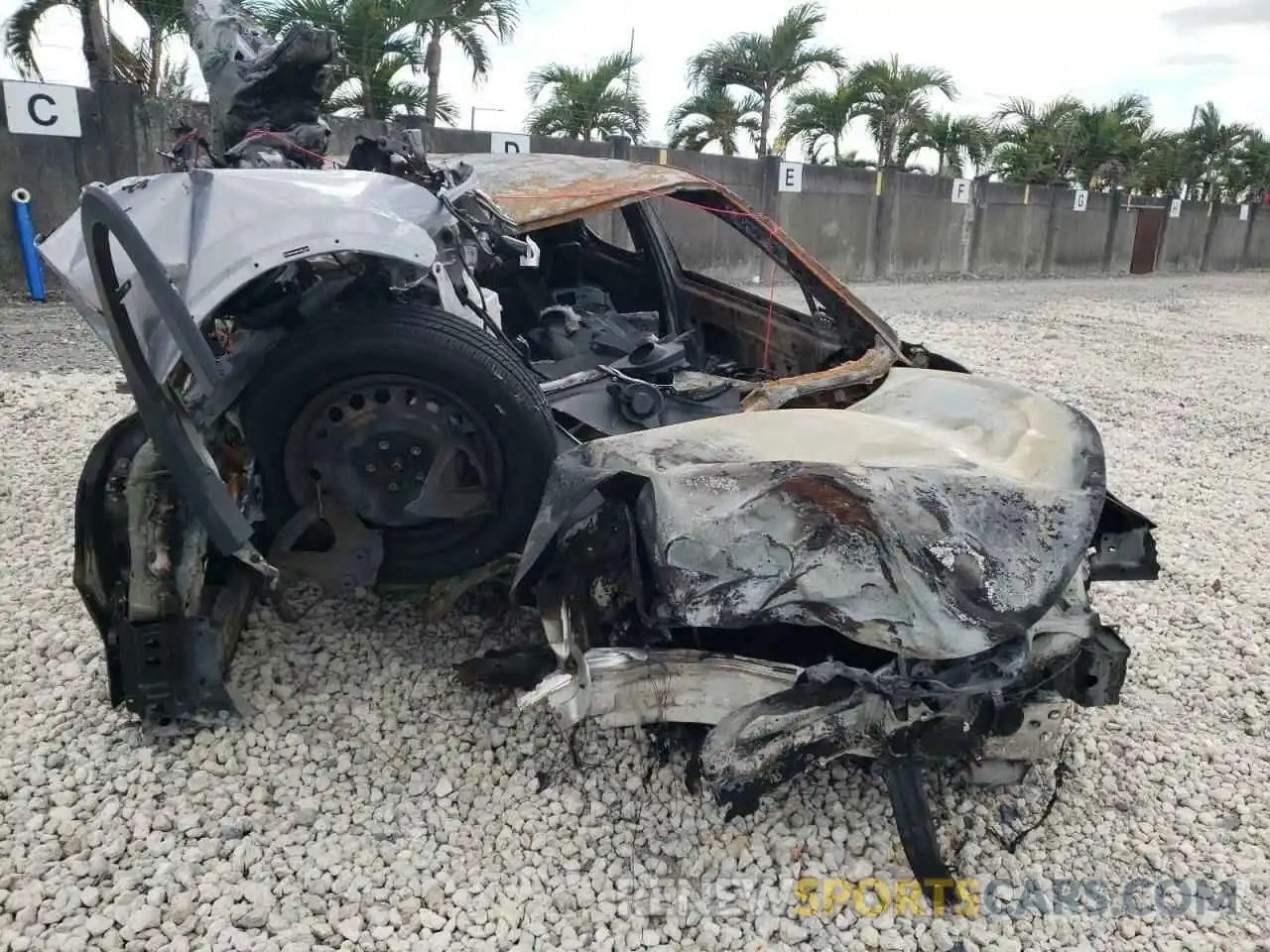 9 Photograph of a damaged car NMTKHMBX6KR077859 TOYOTA C-HR 2019