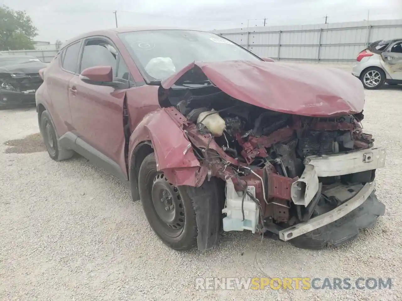 1 Photograph of a damaged car NMTKHMBX6KR082480 TOYOTA C-HR 2019