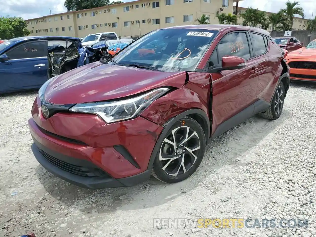 2 Photograph of a damaged car NMTKHMBX6KR087386 TOYOTA C-HR 2019