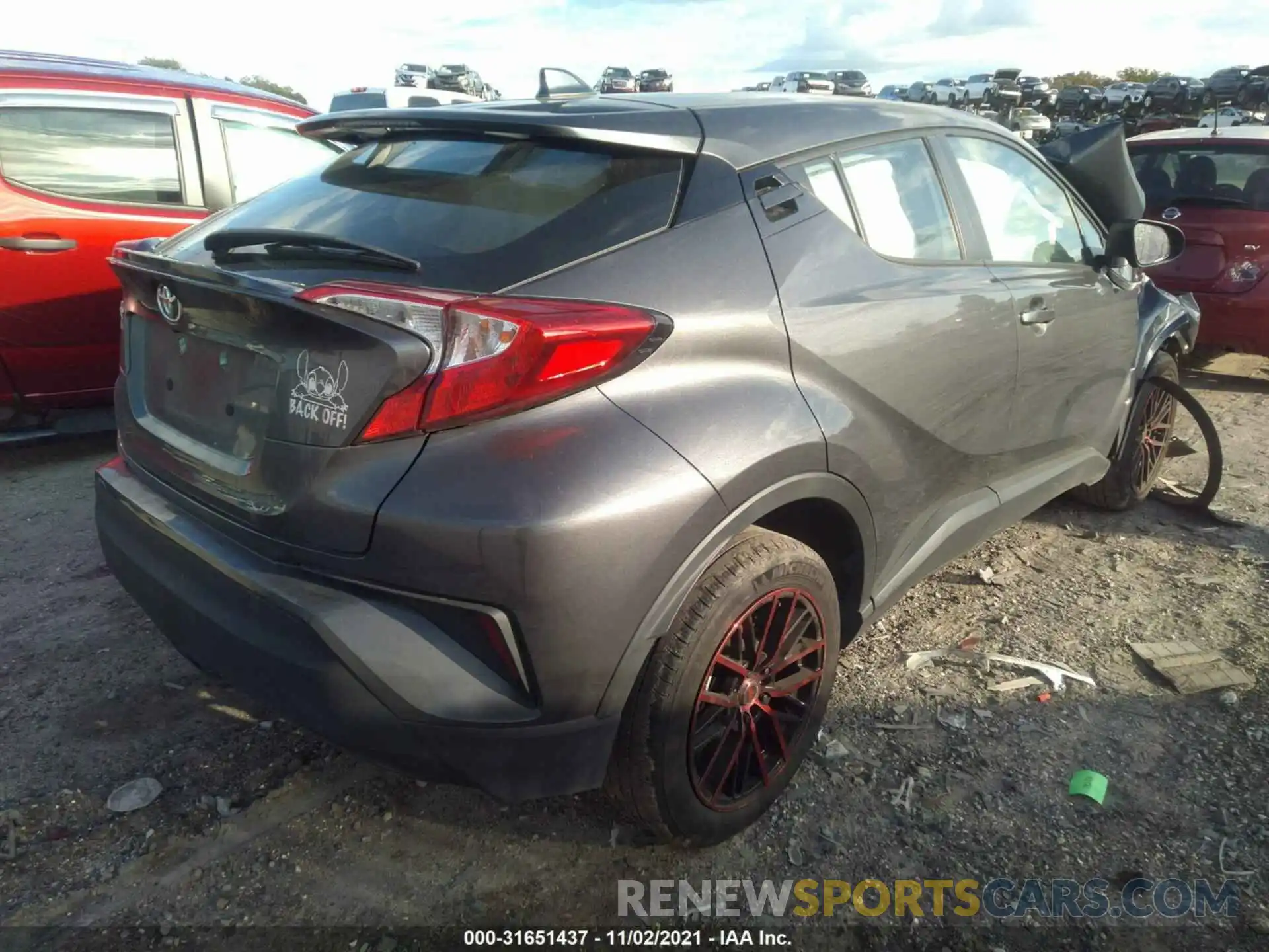 4 Фотография поврежденного автомобиля NMTKHMBX6KR091468 TOYOTA C-HR 2019