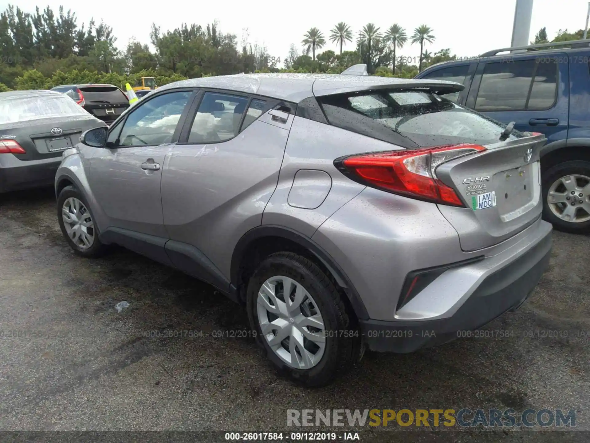 3 Photograph of a damaged car NMTKHMBX6KR092927 TOYOTA C-HR 2019