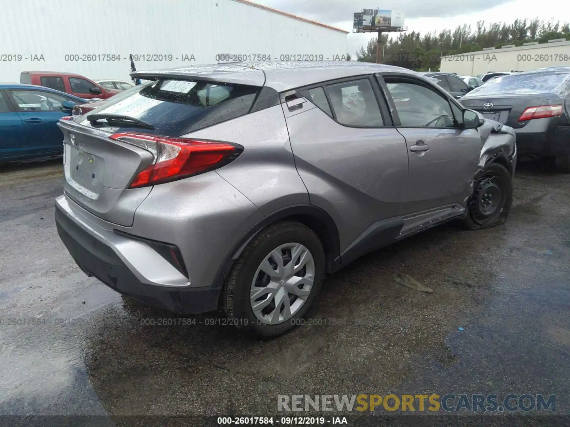 4 Фотография поврежденного автомобиля NMTKHMBX6KR092927 TOYOTA C-HR 2019