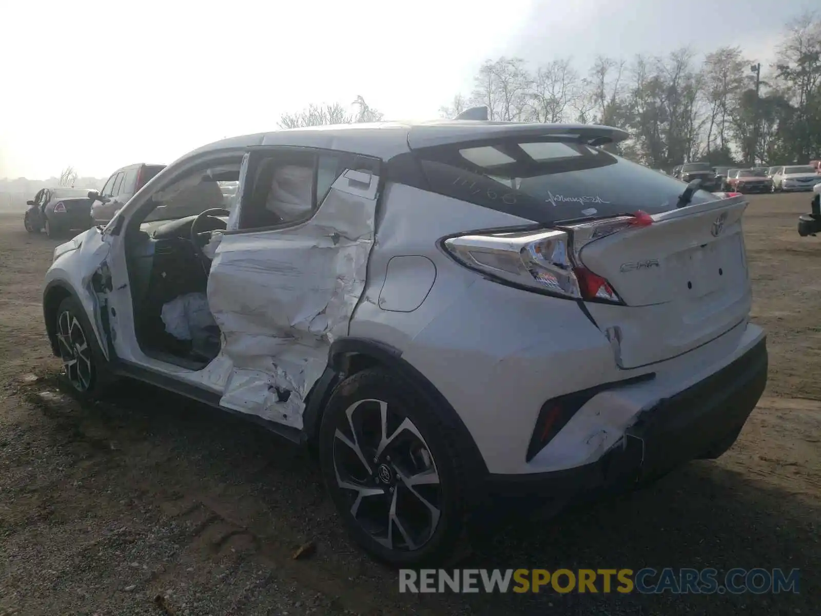 3 Photograph of a damaged car NMTKHMBX6KR094516 TOYOTA C-HR 2019