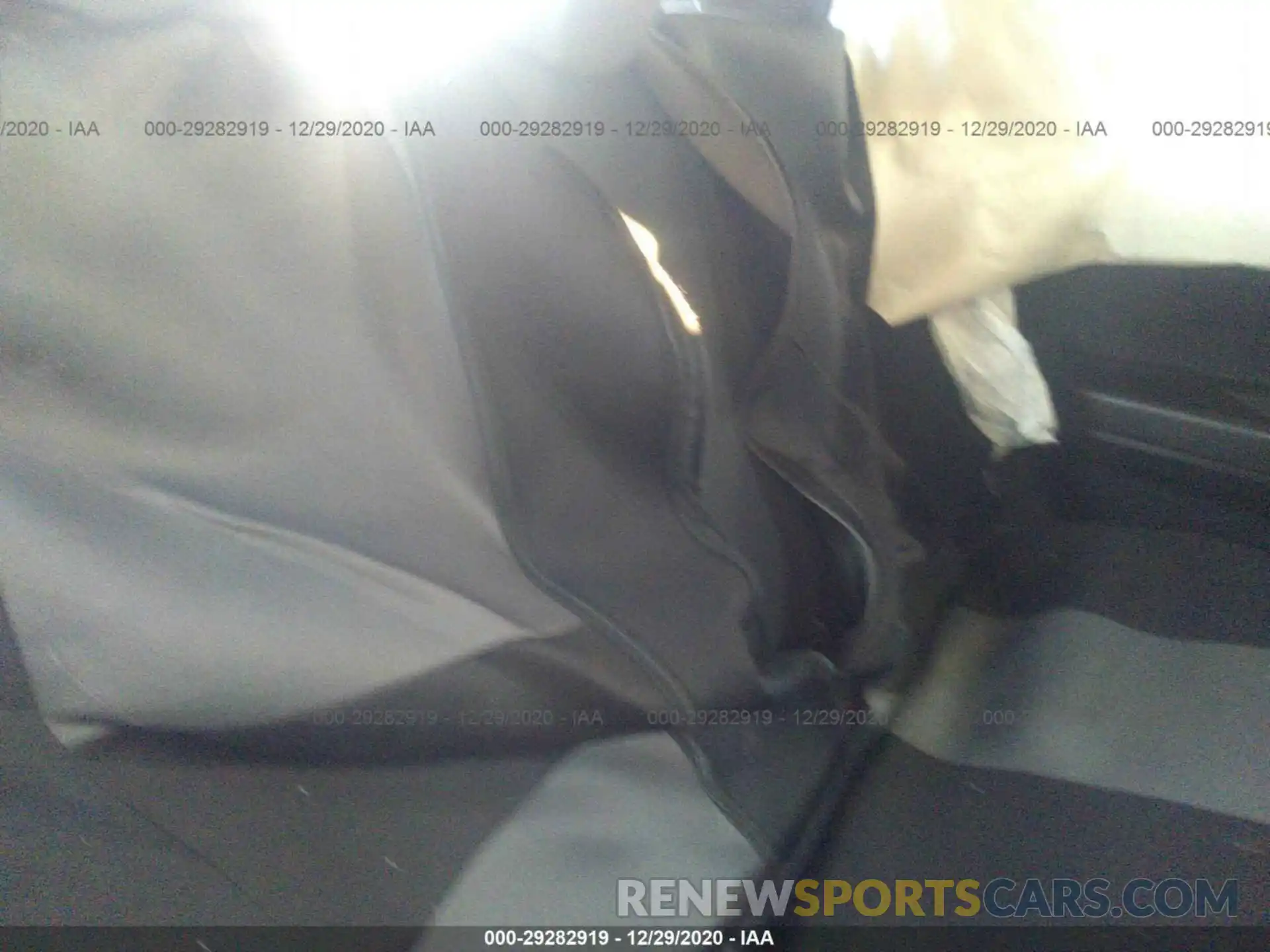 8 Photograph of a damaged car NMTKHMBX6KR095357 TOYOTA C-HR 2019