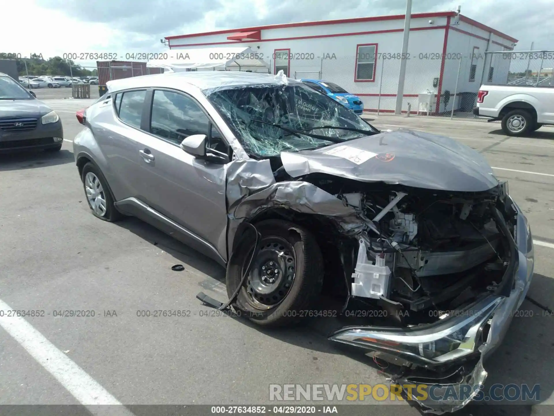 1 Photograph of a damaged car NMTKHMBX6KR095536 TOYOTA C-HR 2019